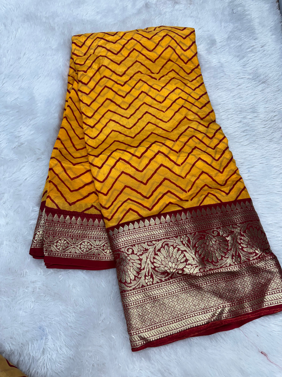 Kanchi lehariya saree-SR1322A