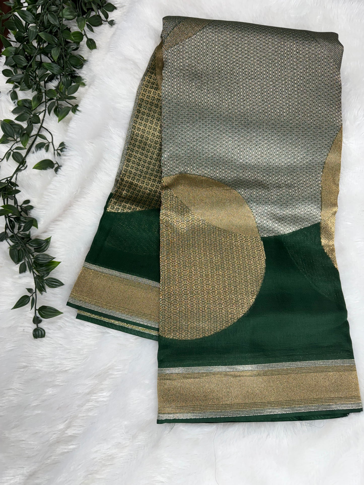 Chamundi silk saree-SR1164B