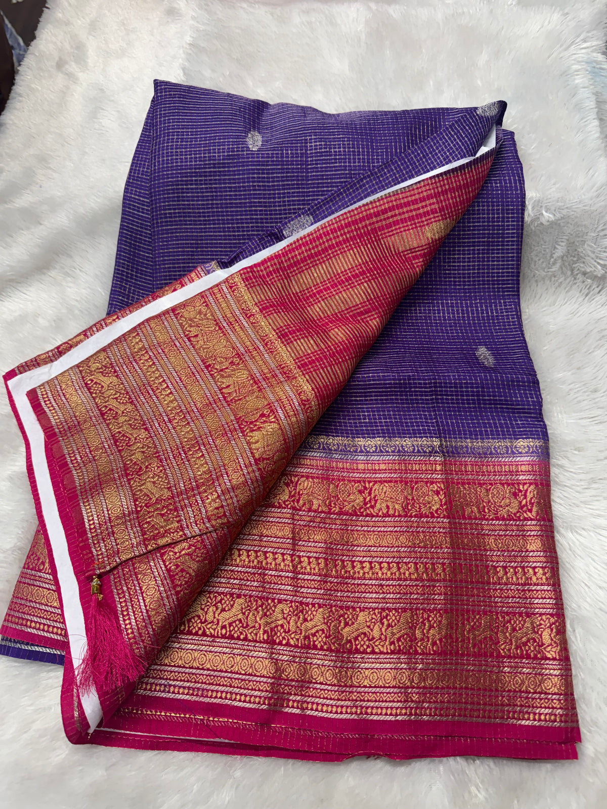 Vintage checks saree-SR1306K