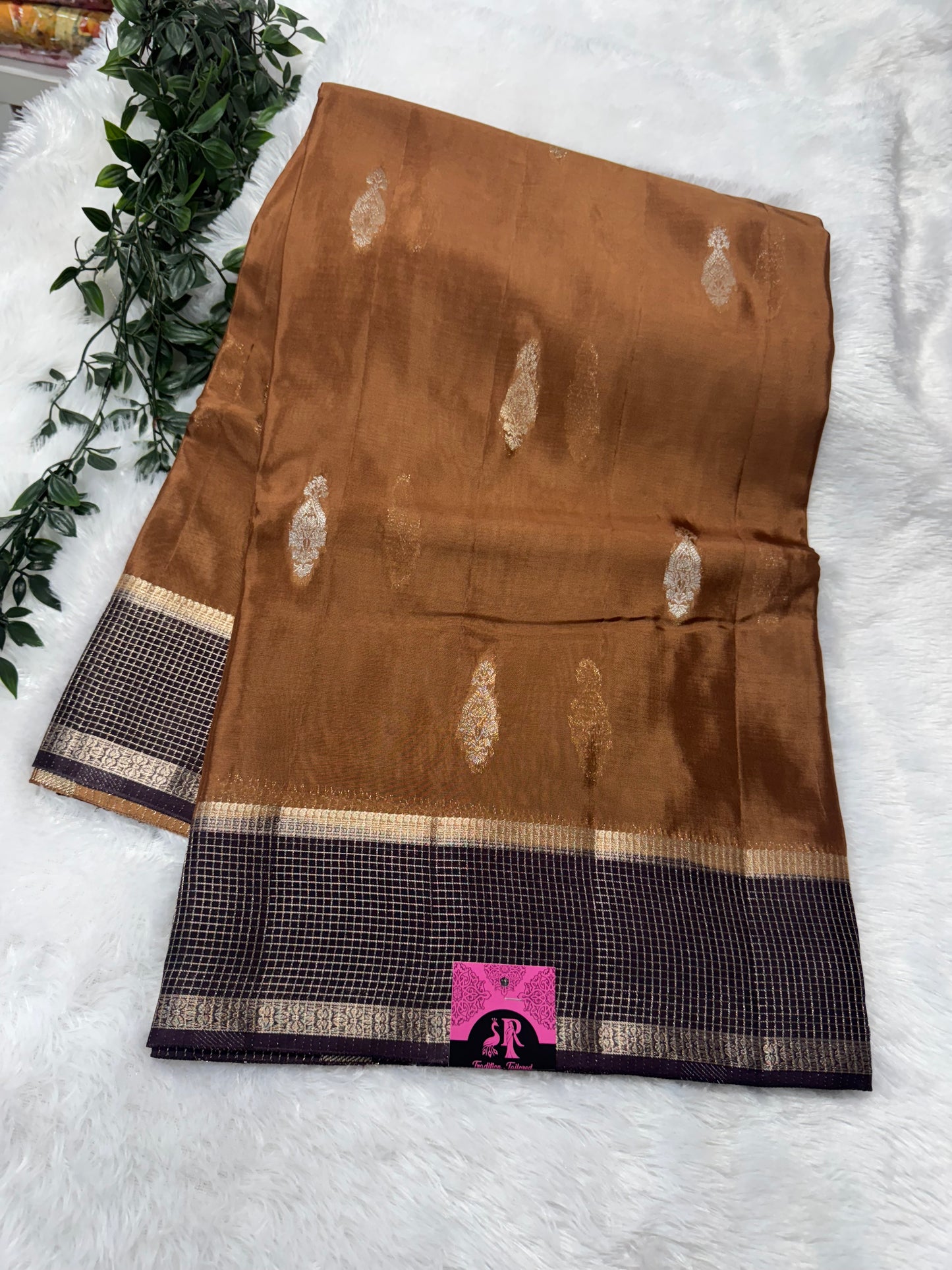 Chinnon silk vintage border-SR1130G