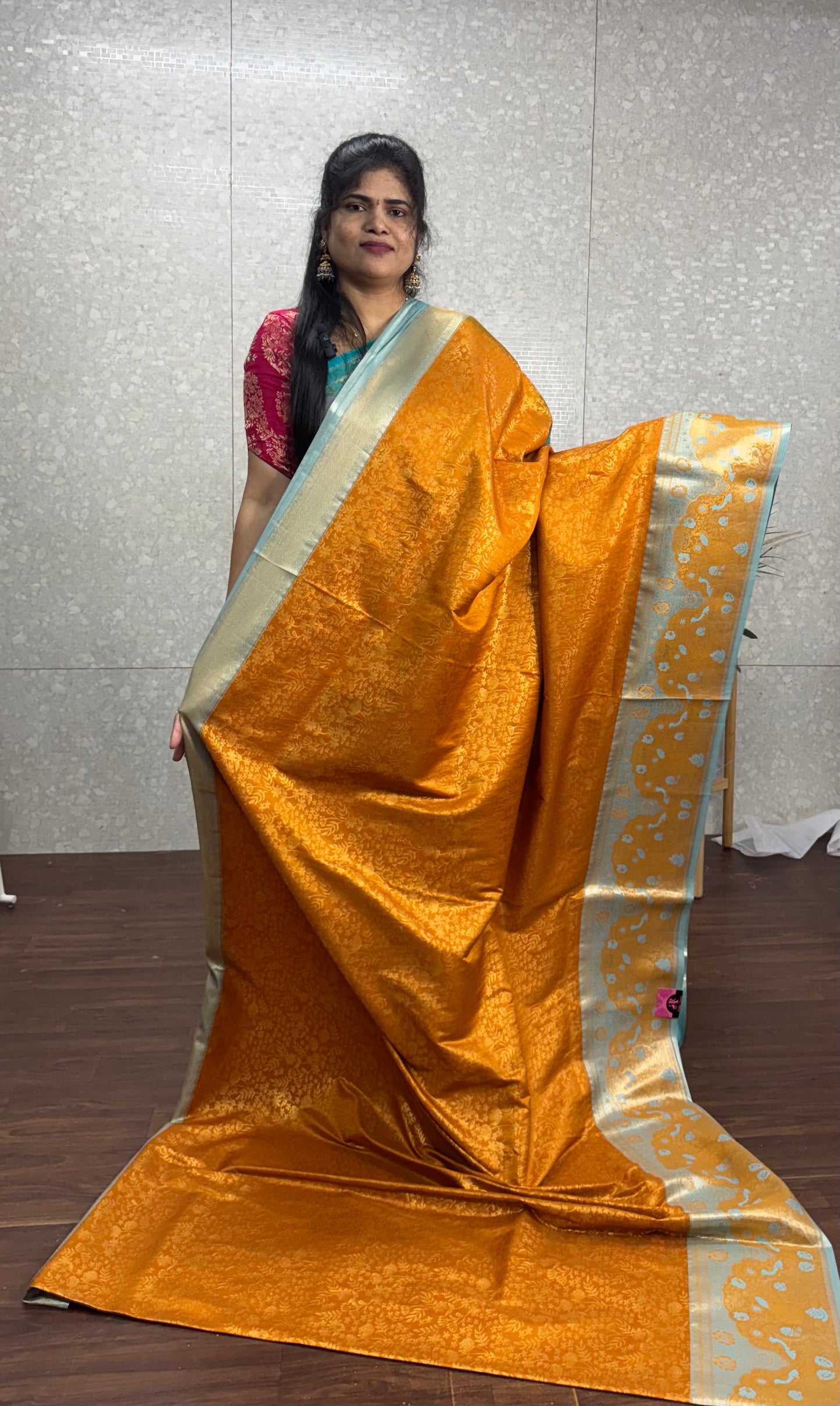 Dharmavaram pattu saree-SR1118B