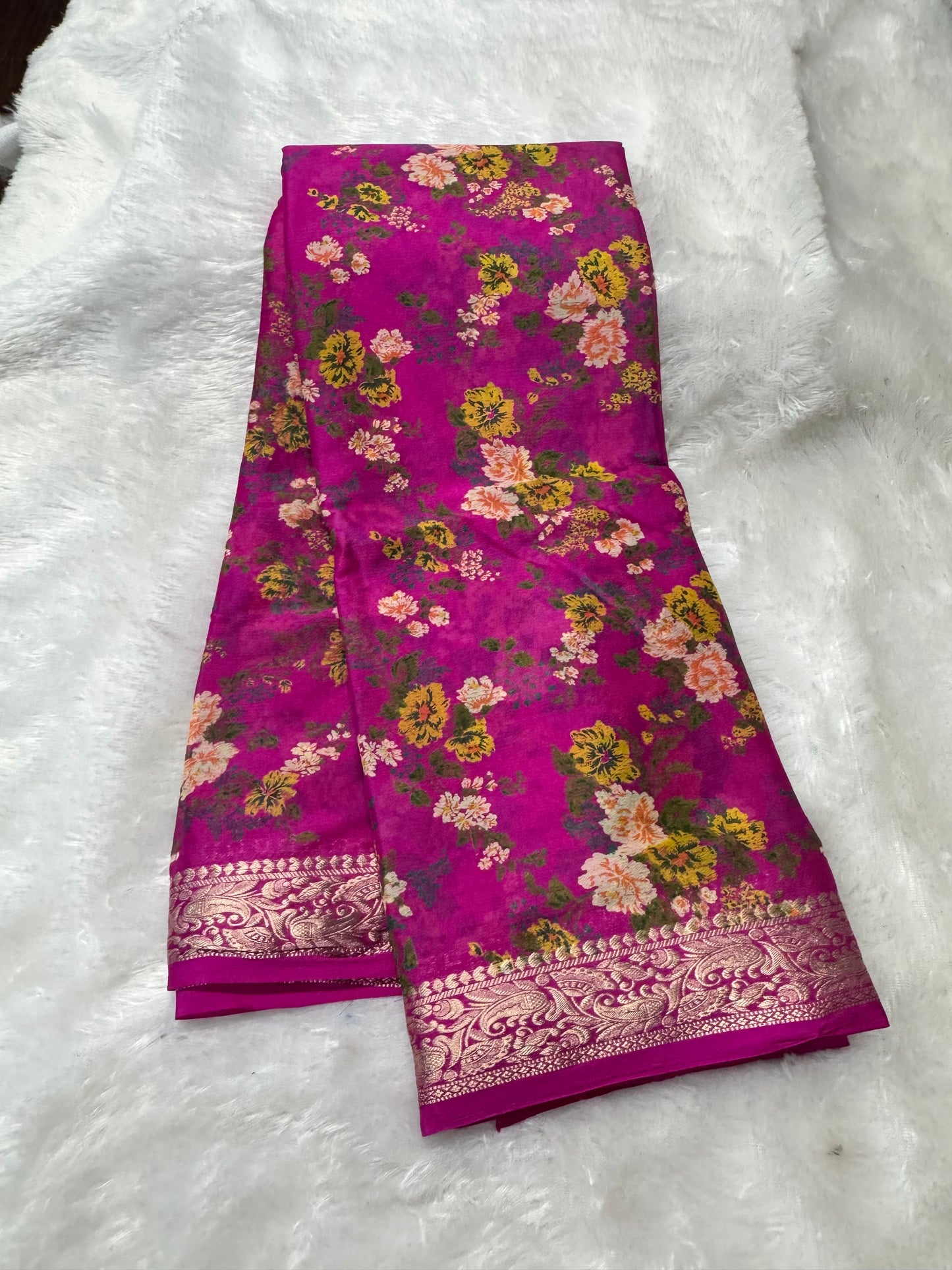 Chinnon Digital print saree-SR1255J