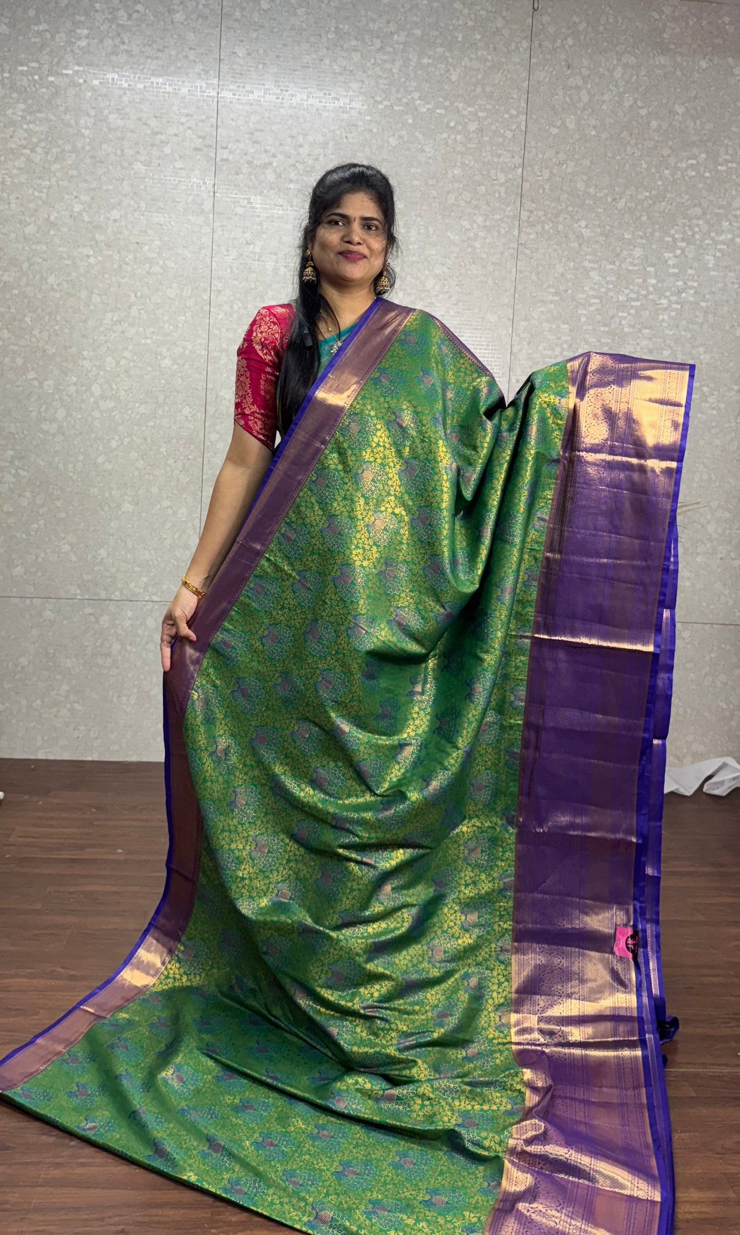 Dharmavaram pattu saree-SR1118D