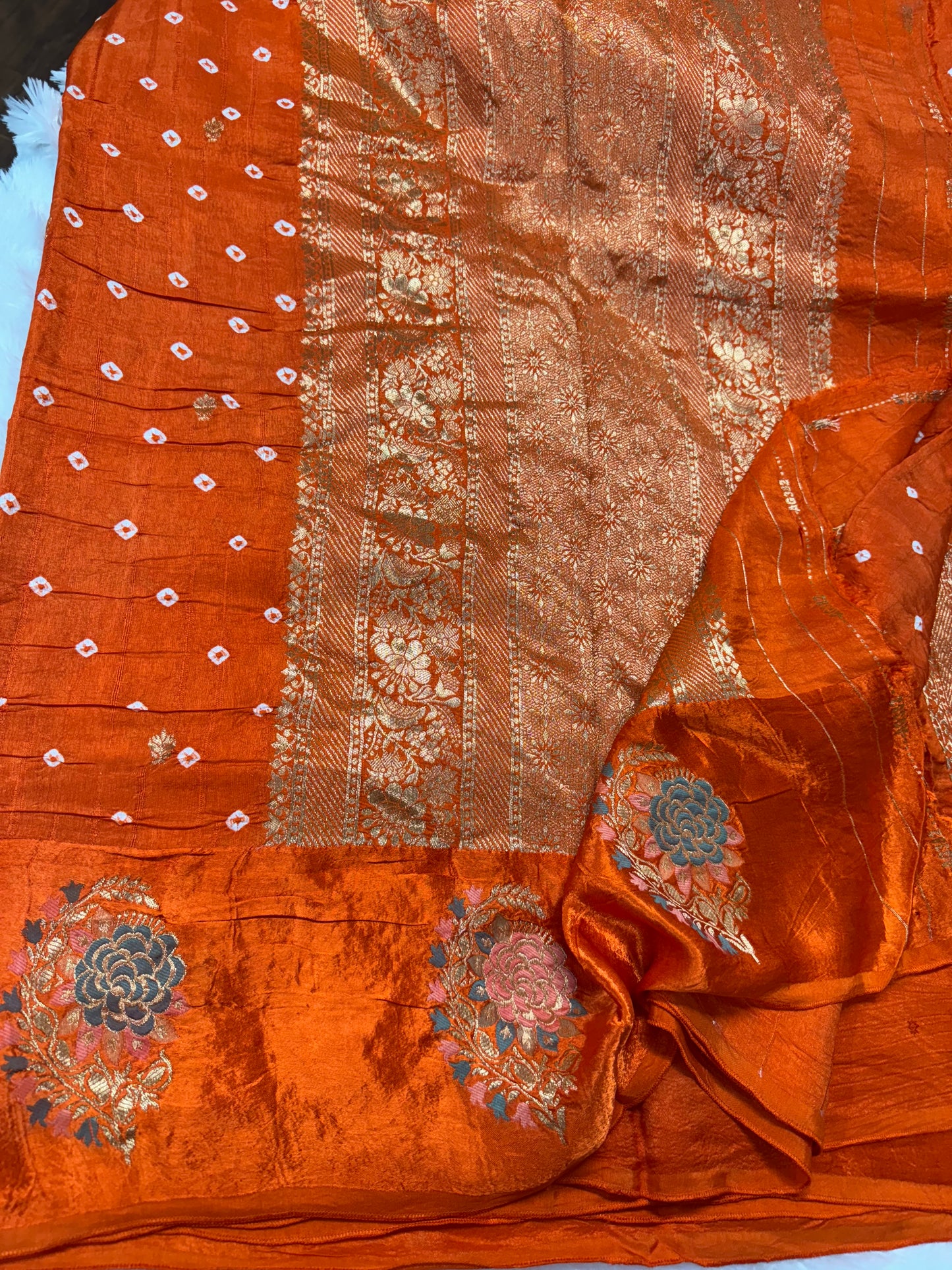 Munga tassar Bandhini-SR1075A