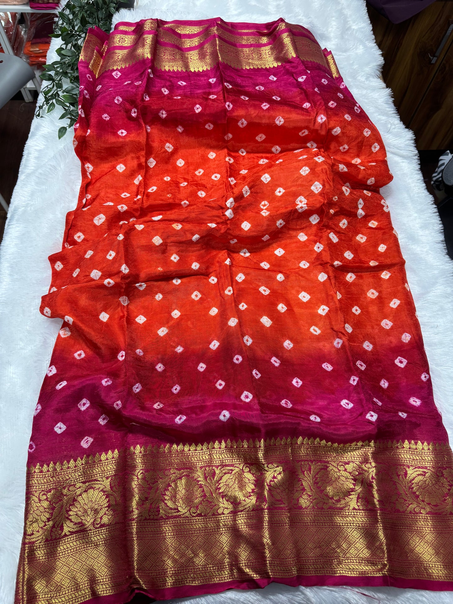 Kanchi Bandhini saree..-SR1025A