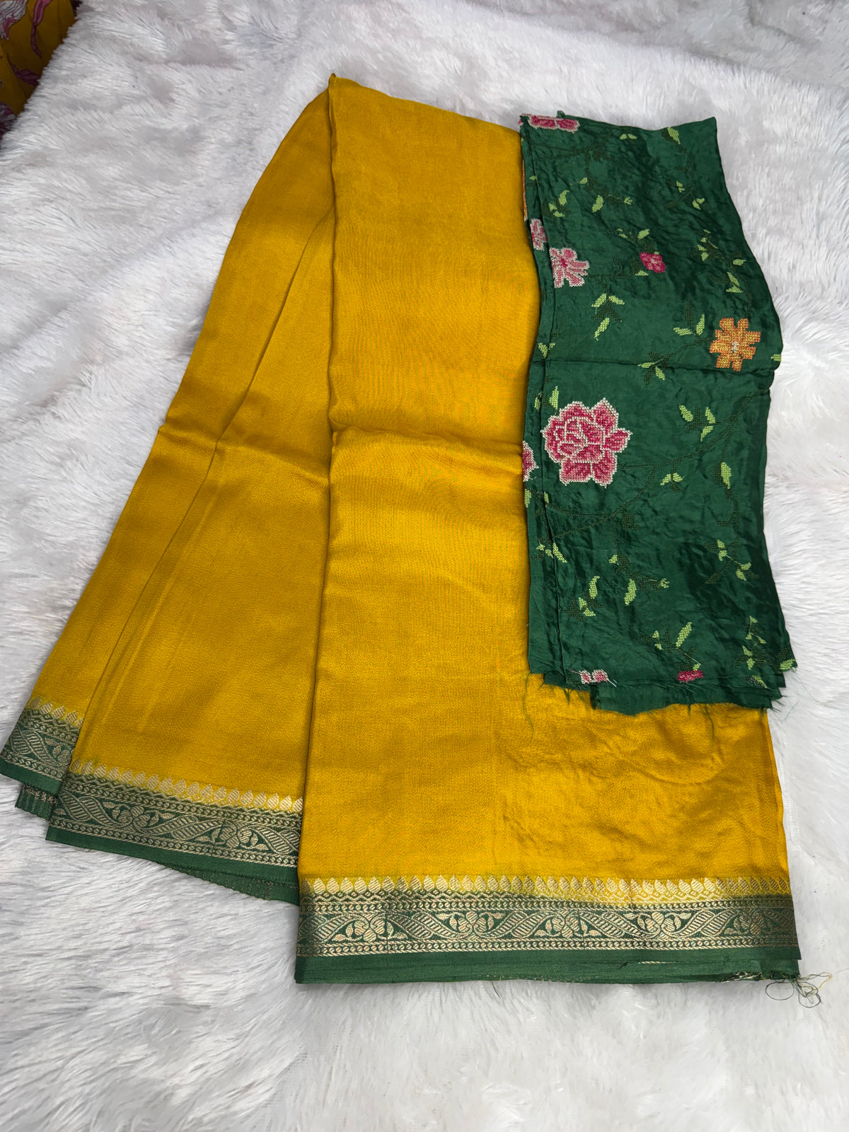 Mysore crepe saree-SR1341H