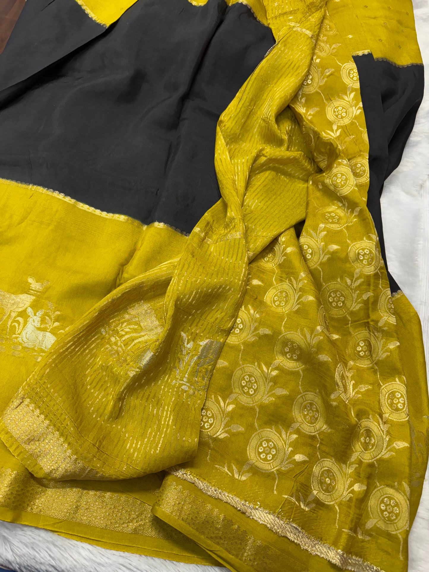 Mysore dola crepe silk saree-SR1159I