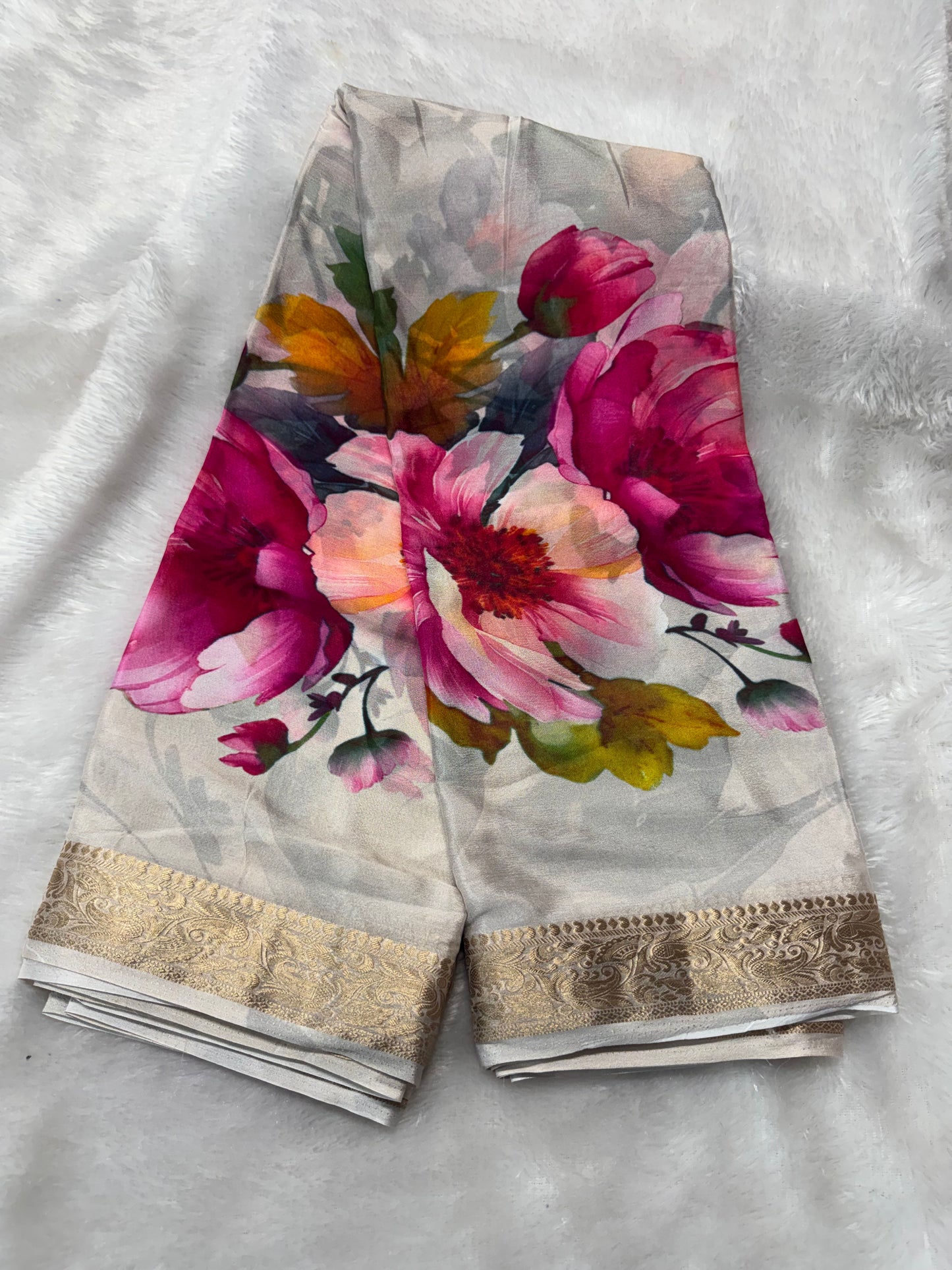 Chinnon digital print saree-SR1209c