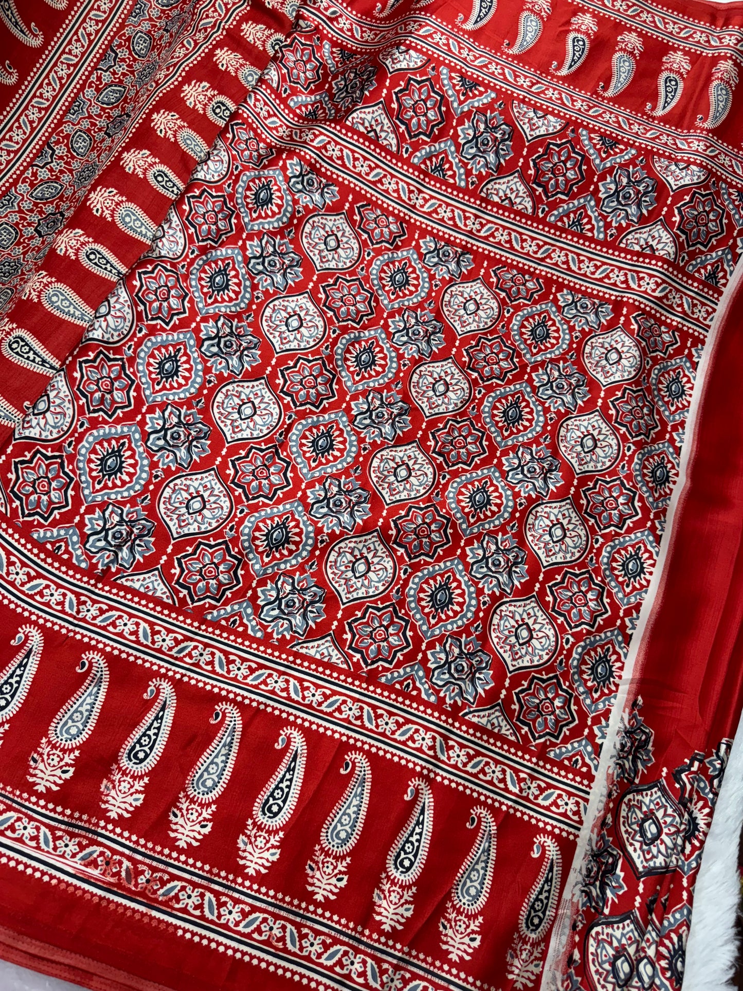Ajrakh Sarees-SR1070E