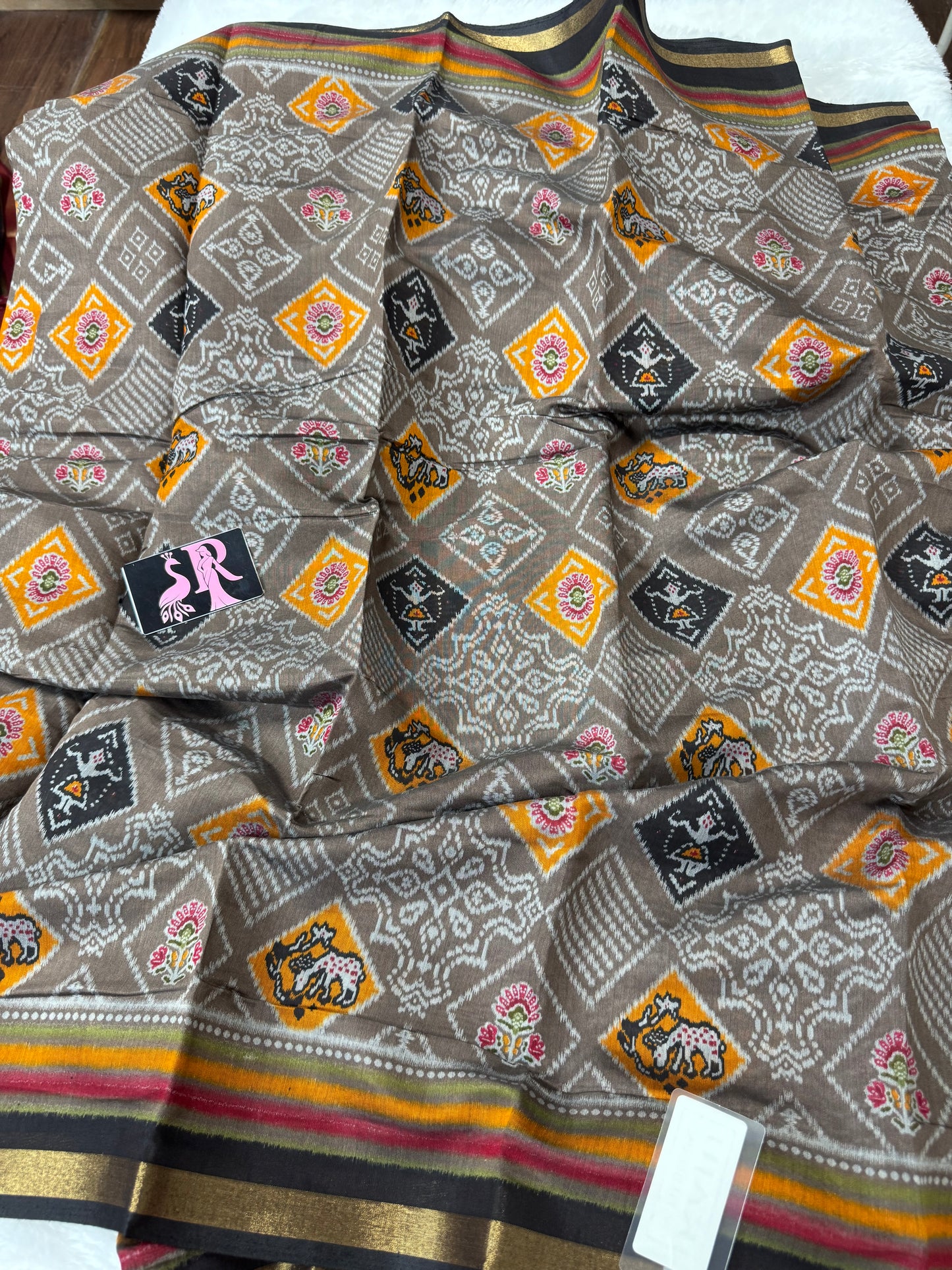 Maheswari Patola saree-SR1039D