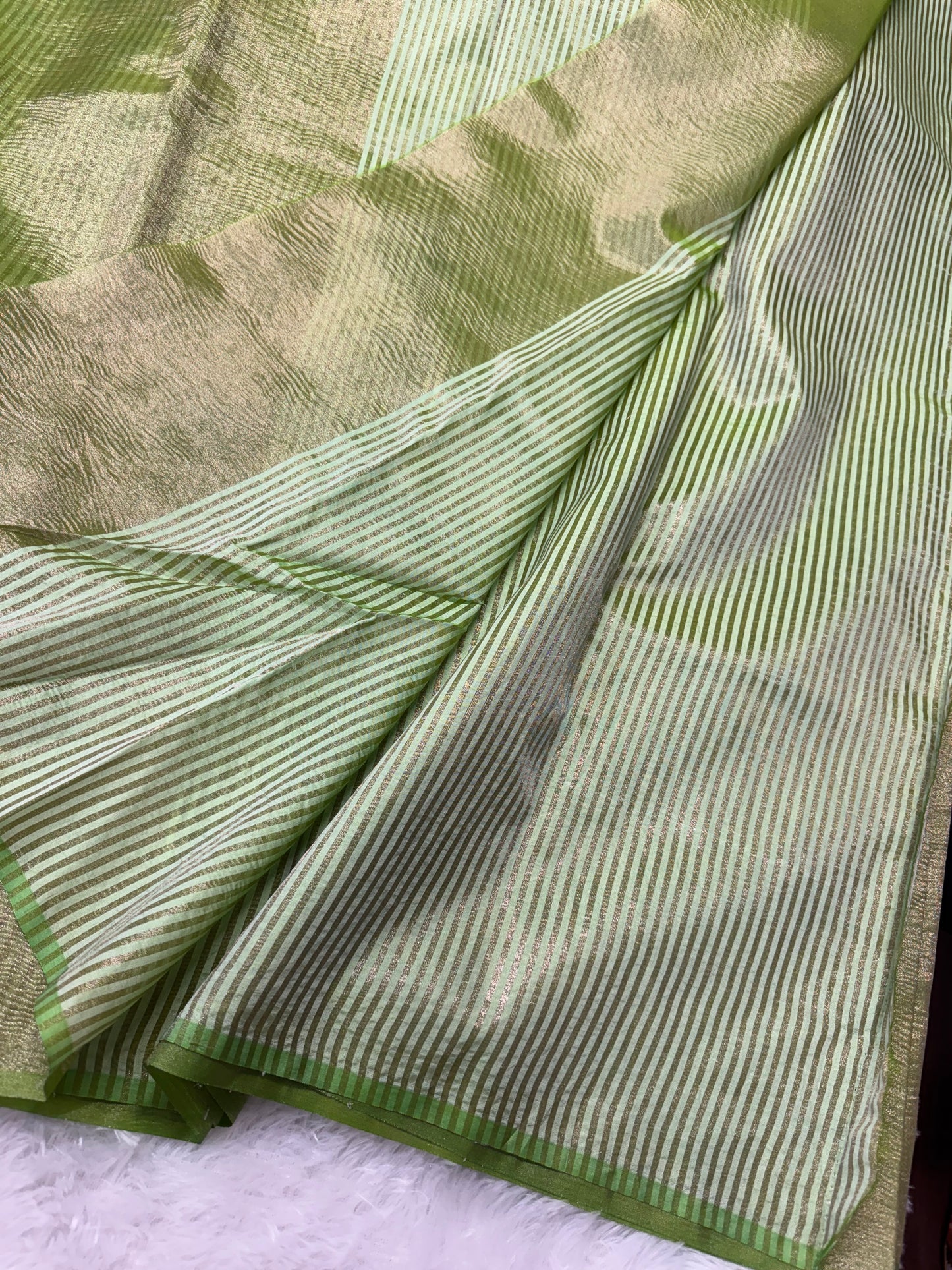 Banarasi Crush tissue-SRS028F