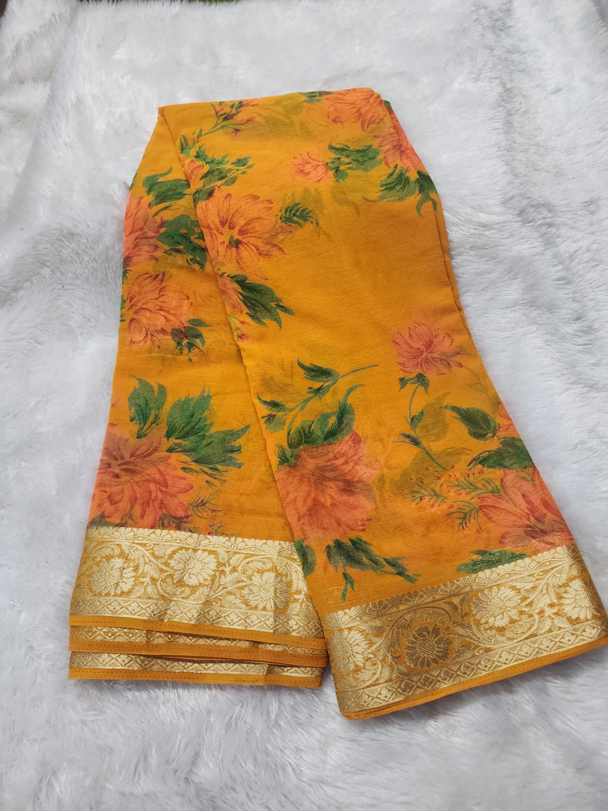 Soft chinnon digital print saree-SR1304B