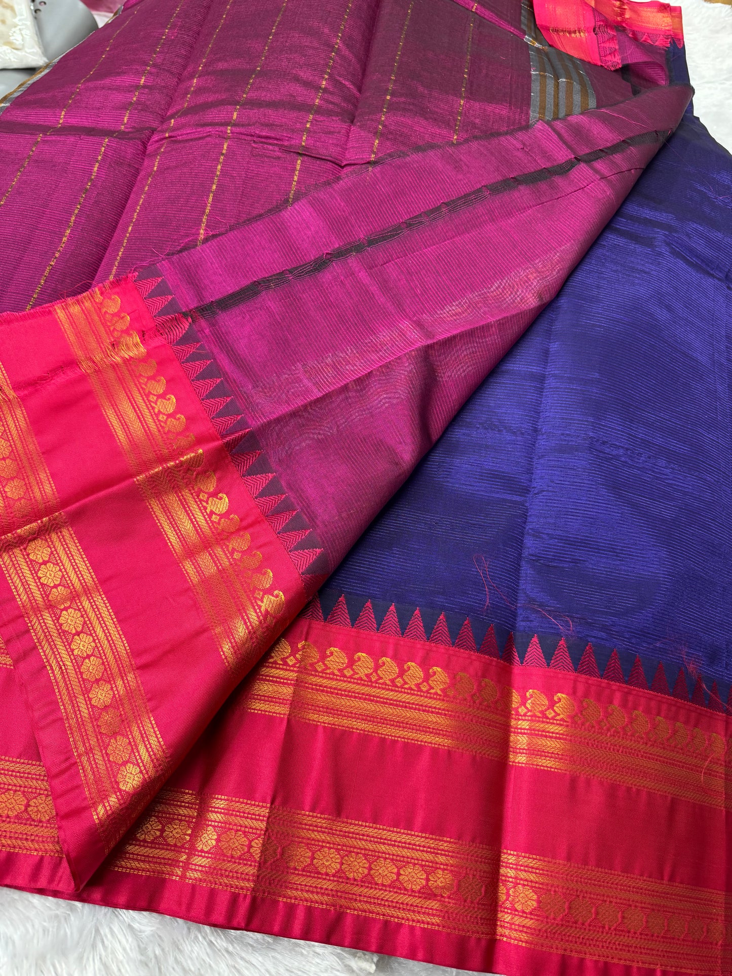 Mangalagiri pattu with vintage borders-SR1158D