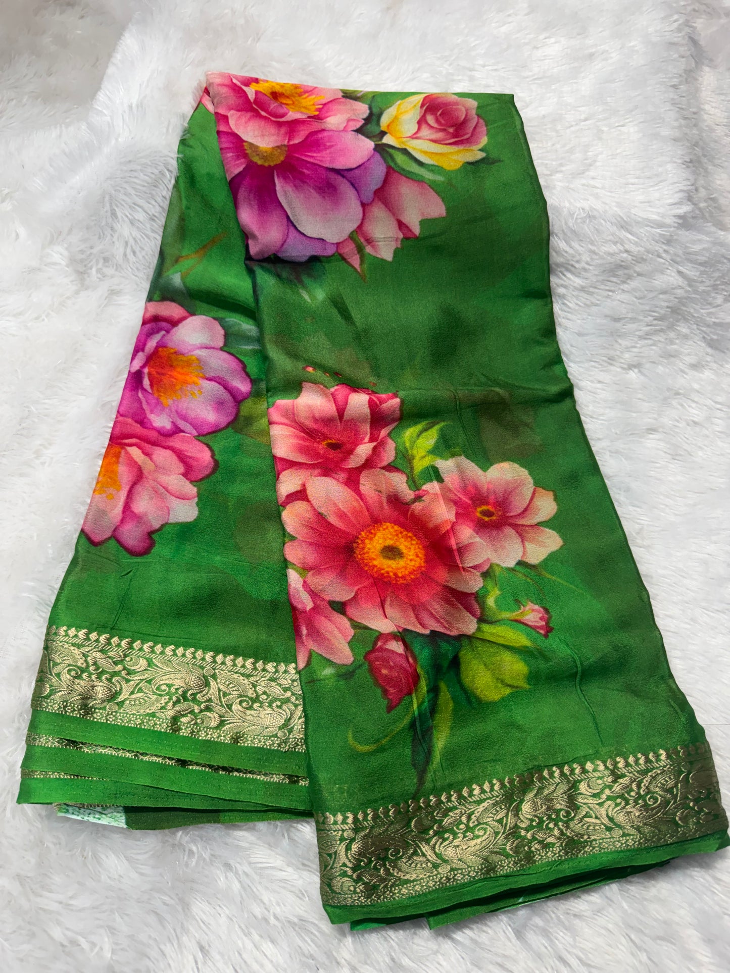Chinnon digital print saree-SR1209N