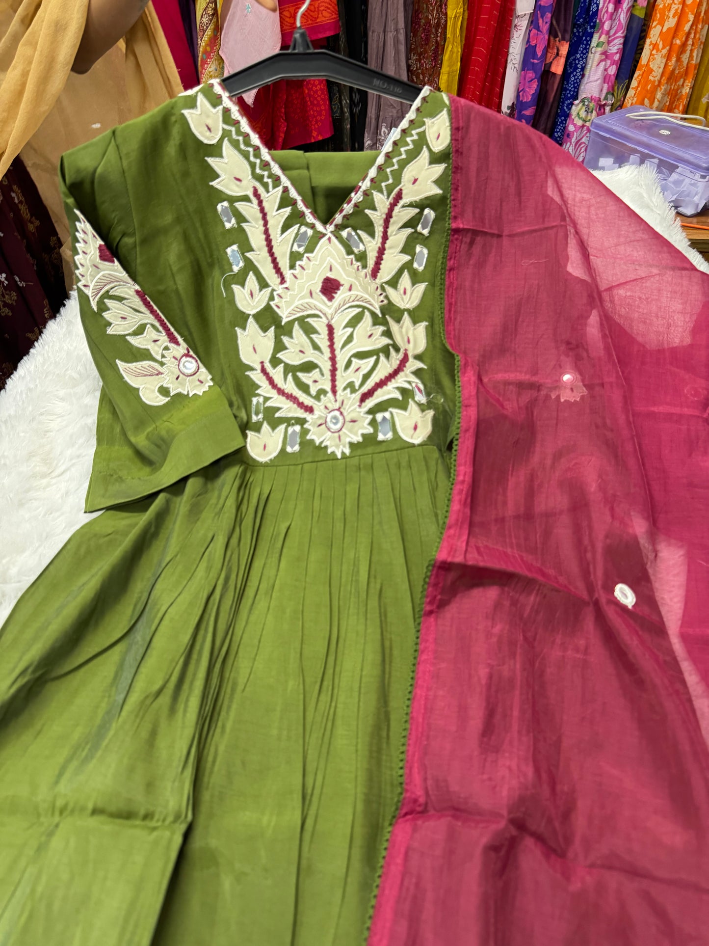 Mulchanderi suit-SRS059D