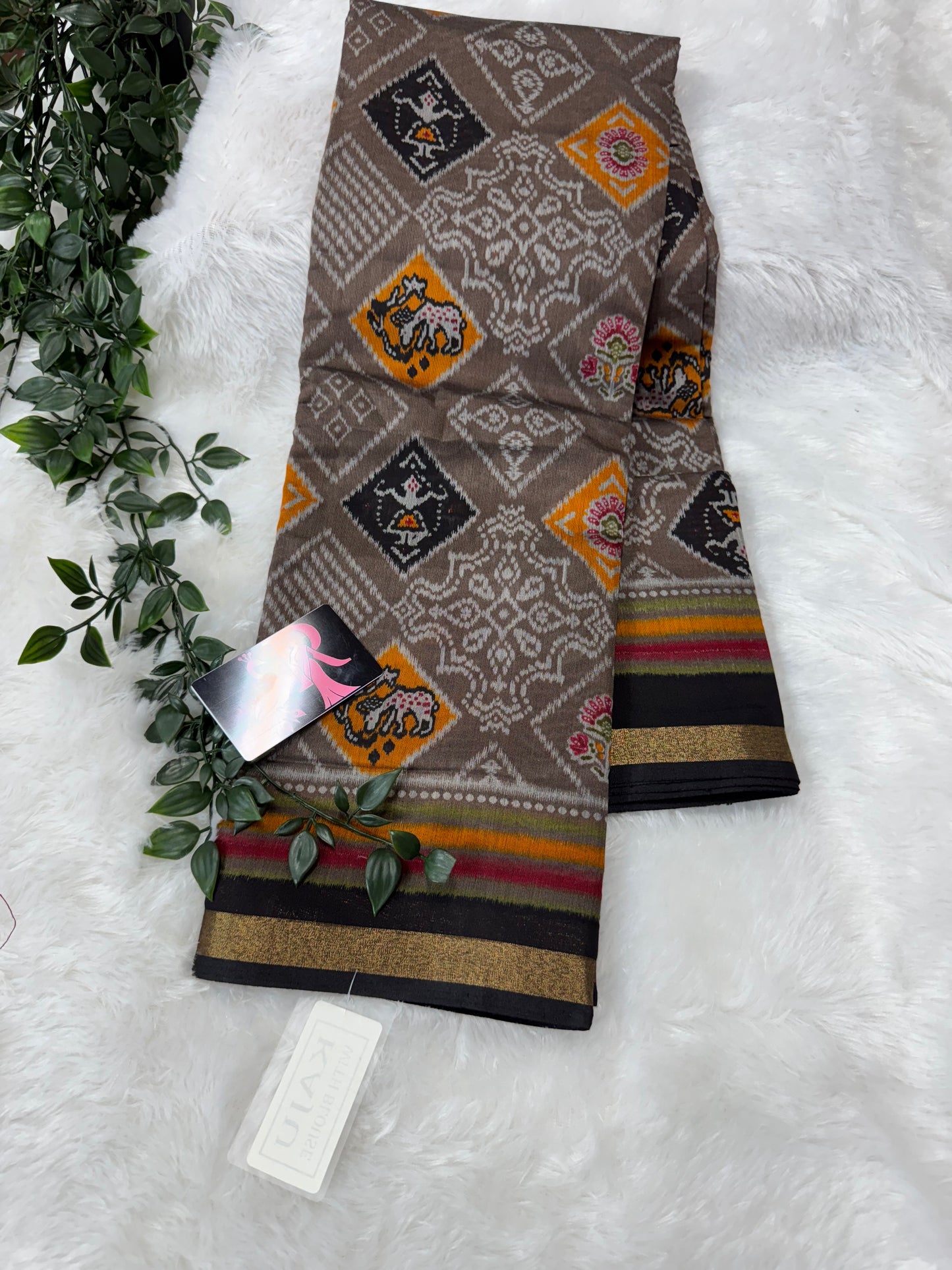 Maheswari Patola saree-SR1039D