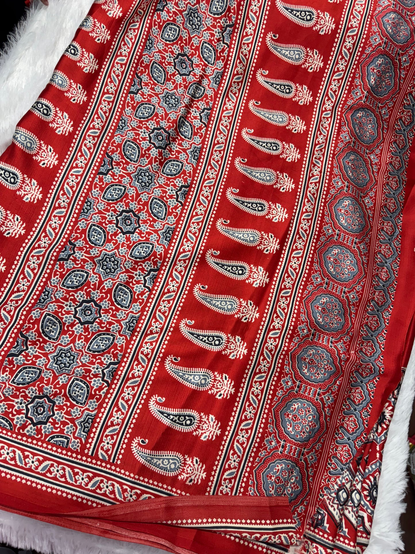 Ajrakh Sarees-SR1070E