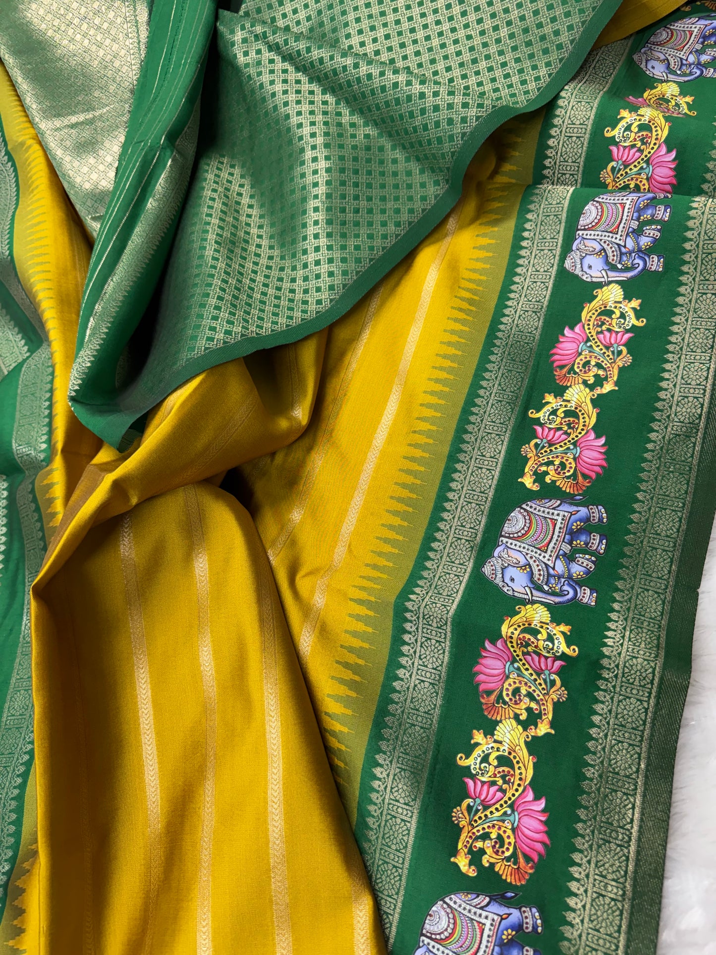 Fancy Gadwal Tanjore painted saree-SR1186