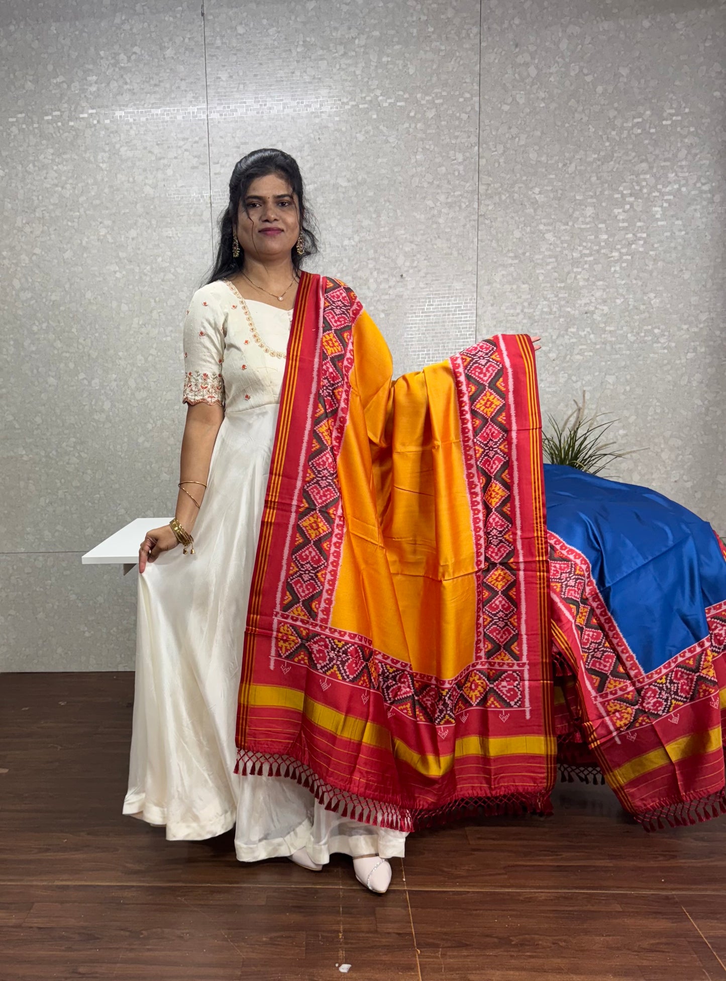 Patola dupatta-SRD001E
