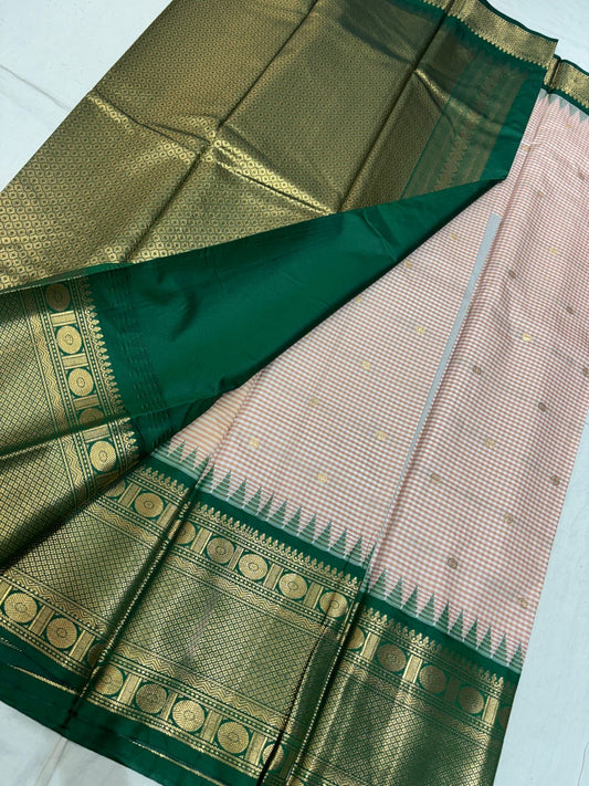 Vintage Gadwal saree-SR1189D