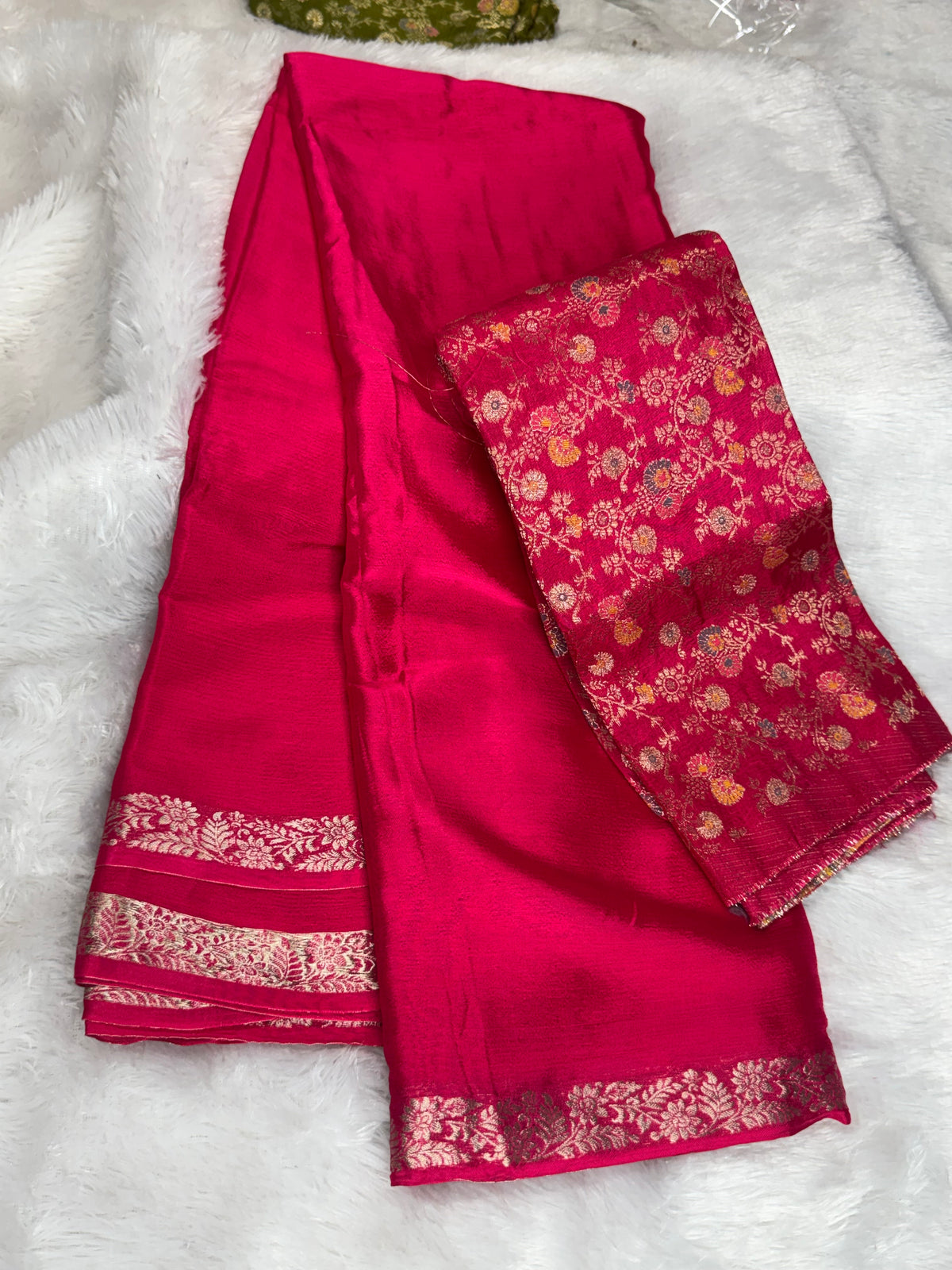 Pure chinnon saree Meena blouse -SR1306A