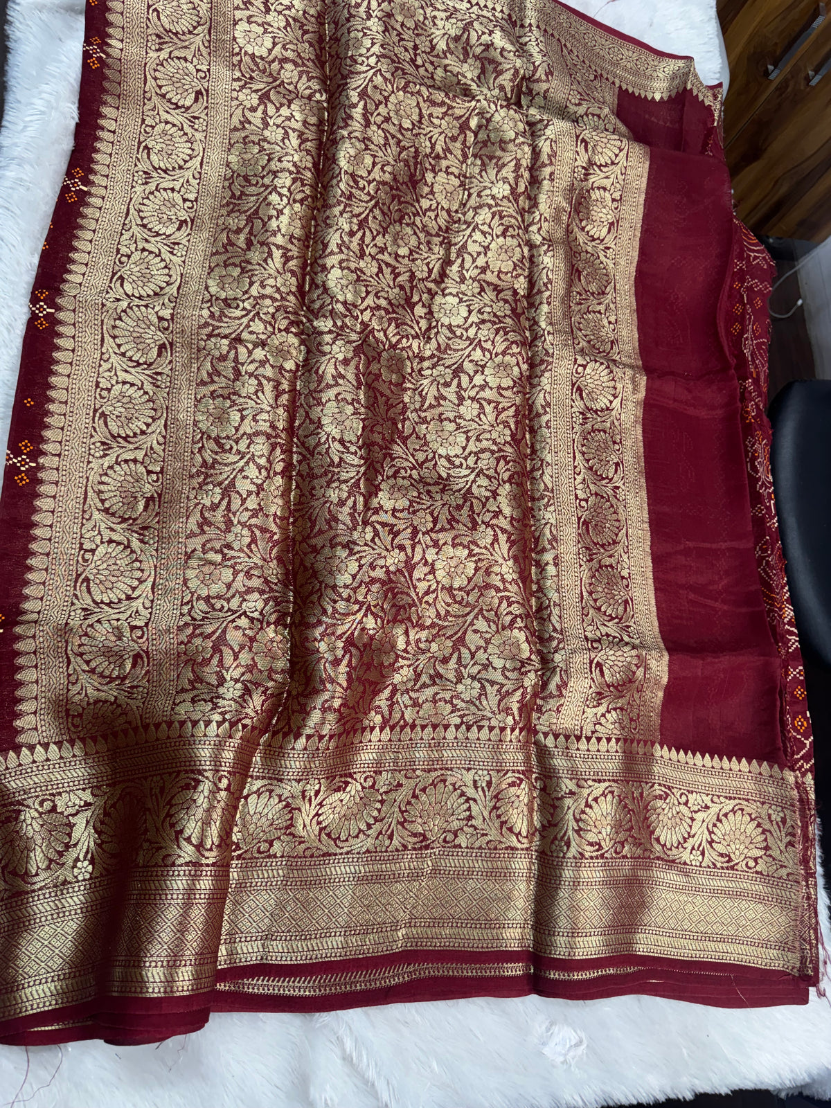 Kanchi Bandhini saree-SR1323B