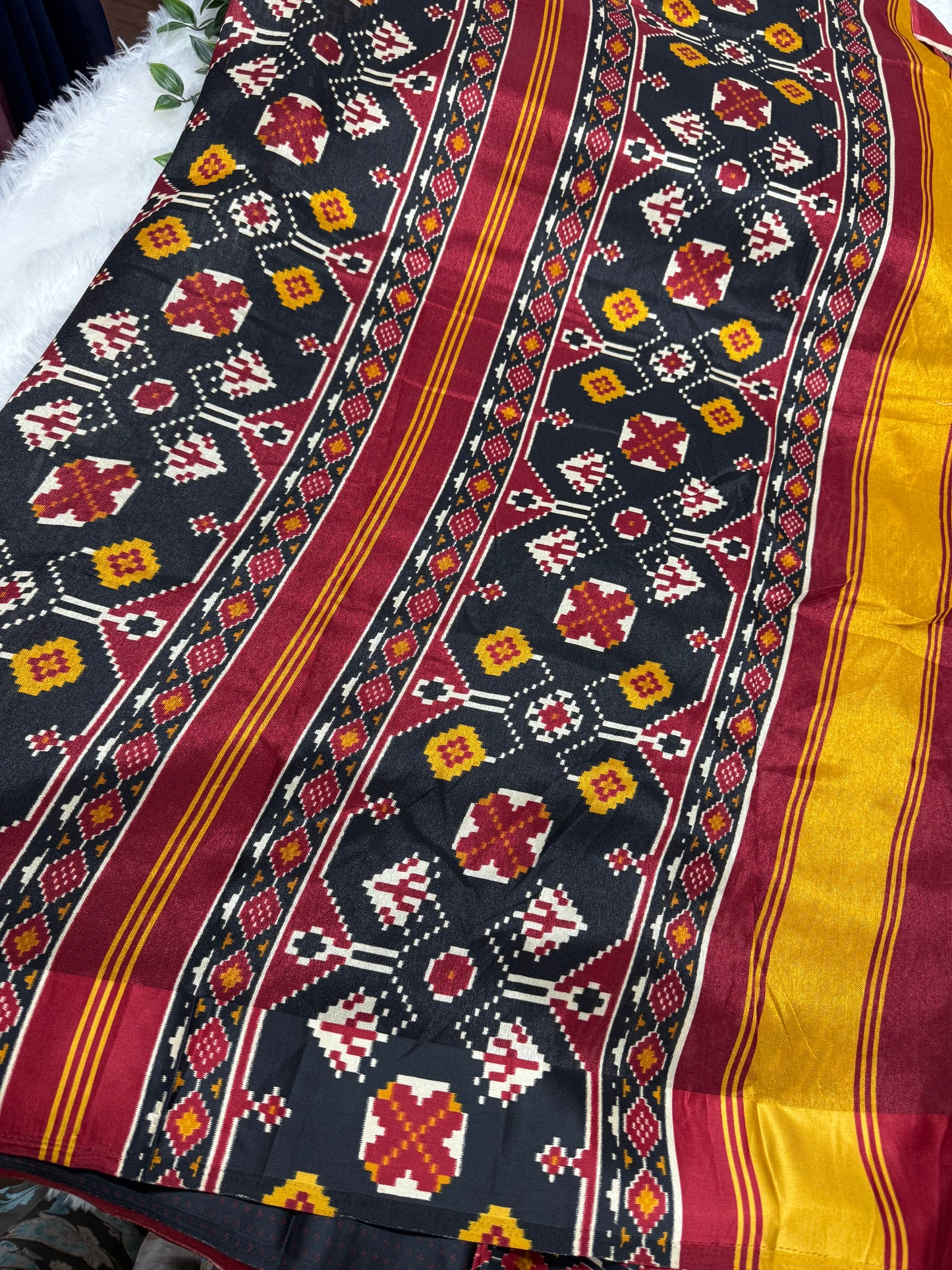 Chinor silk Patola saree-SR1138