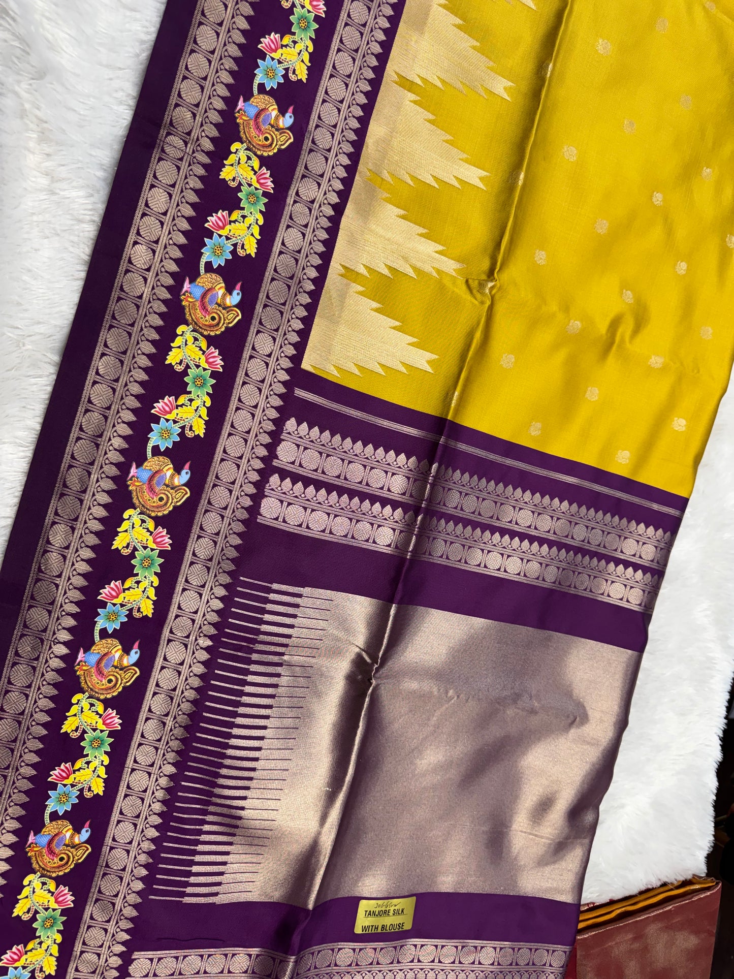 Fancy pattu Tanjore border-SR1202A