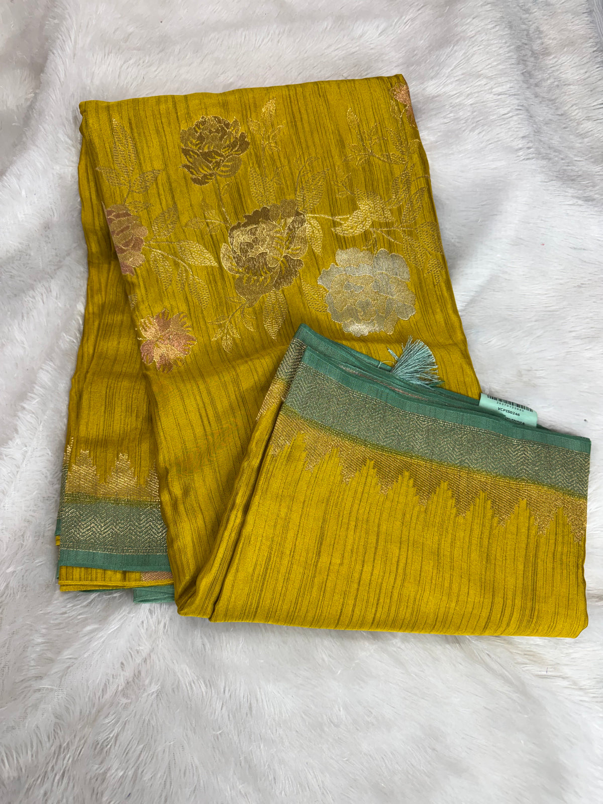 Handloom Matka silk weaving saree-SR1312