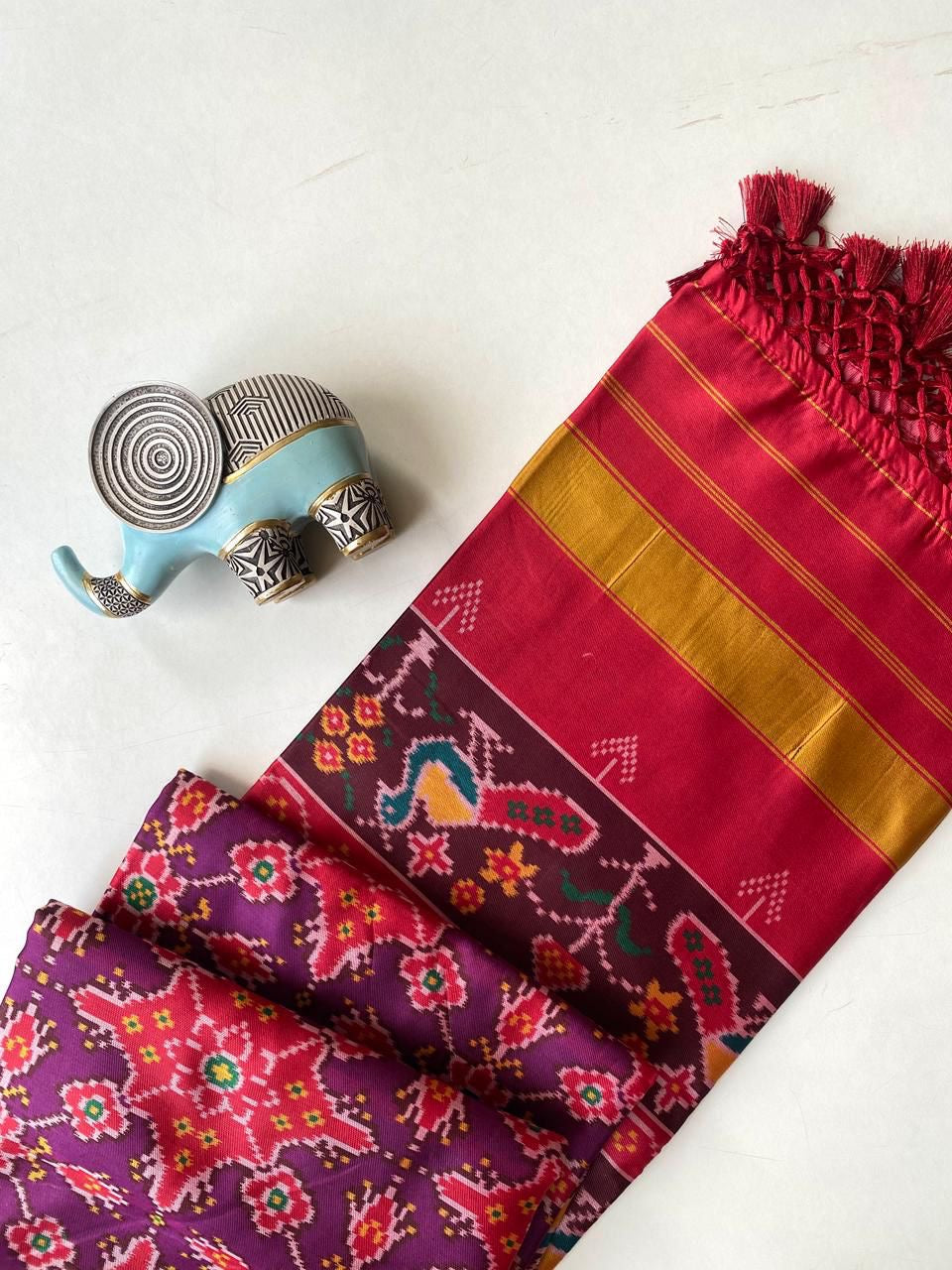 Patola silk saree-SR1152D