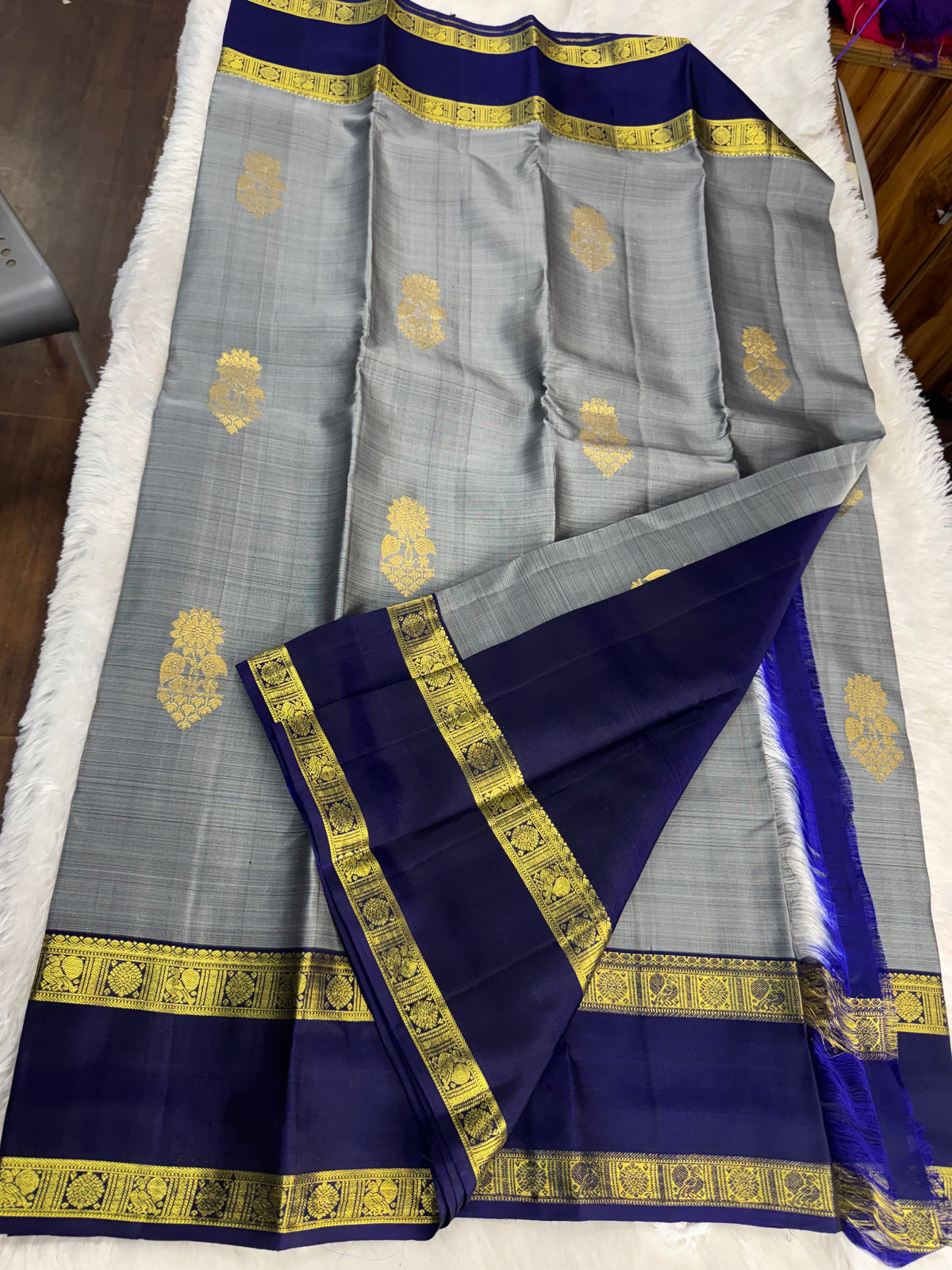 Vintage Kanchipattu saree-SRKP12