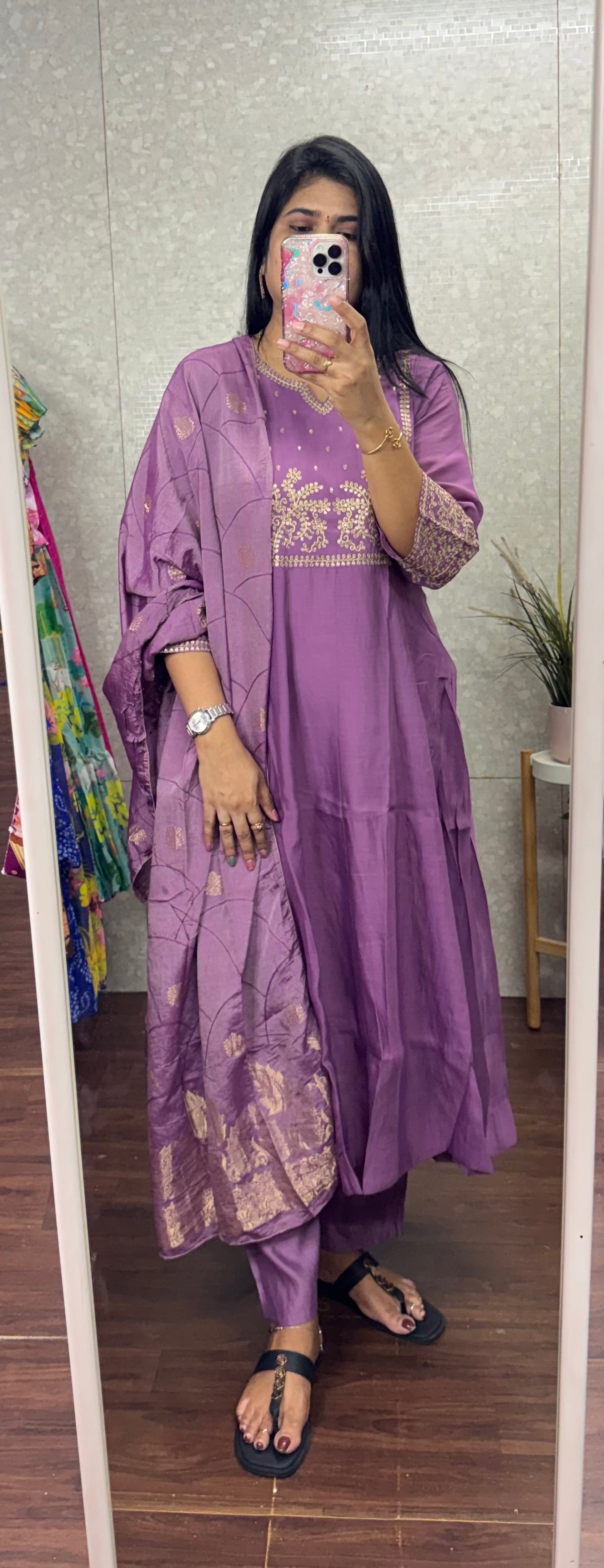 Mulchanderi handwork suit-SRS059A