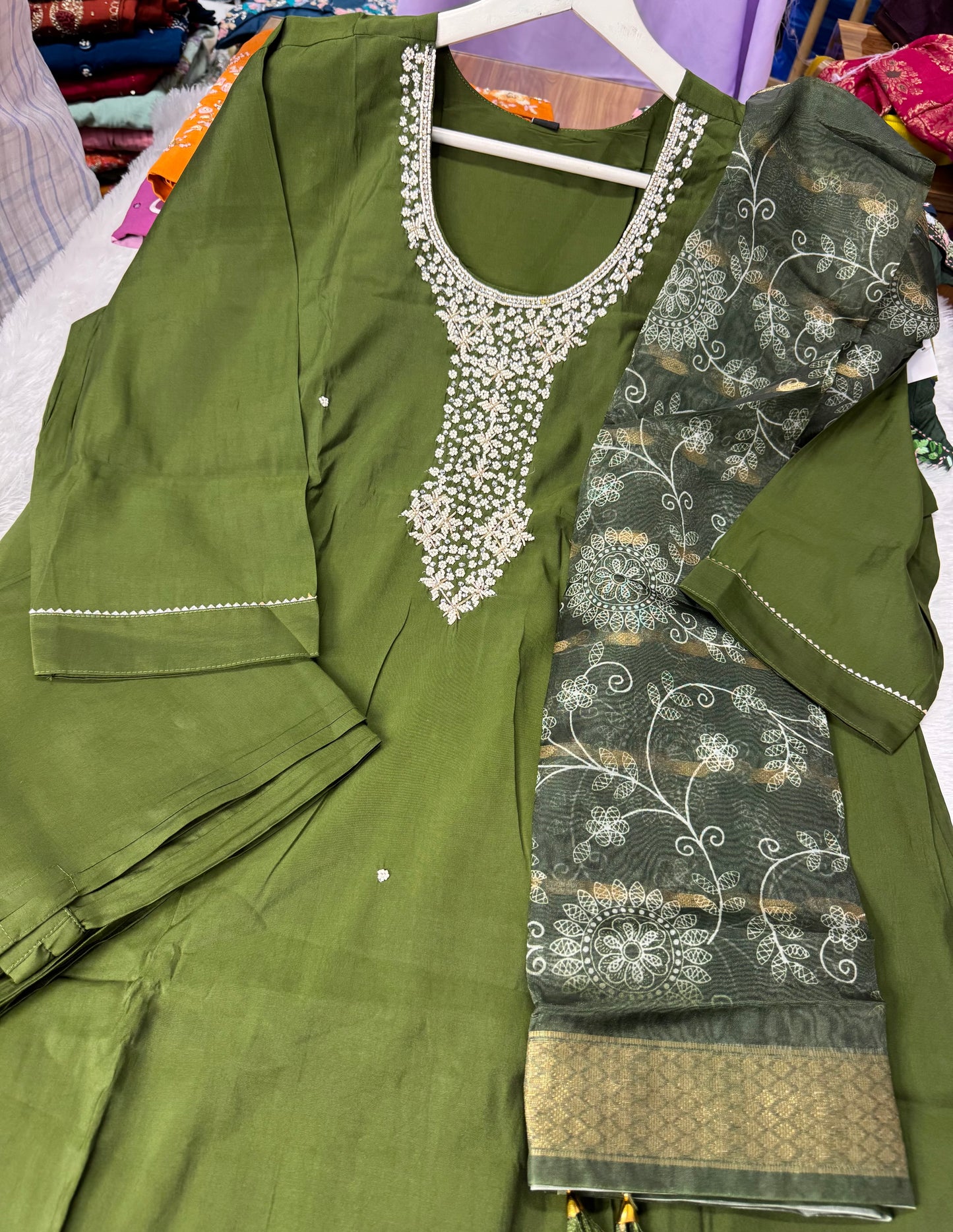 Roman silk embroidery suit-SRSP003