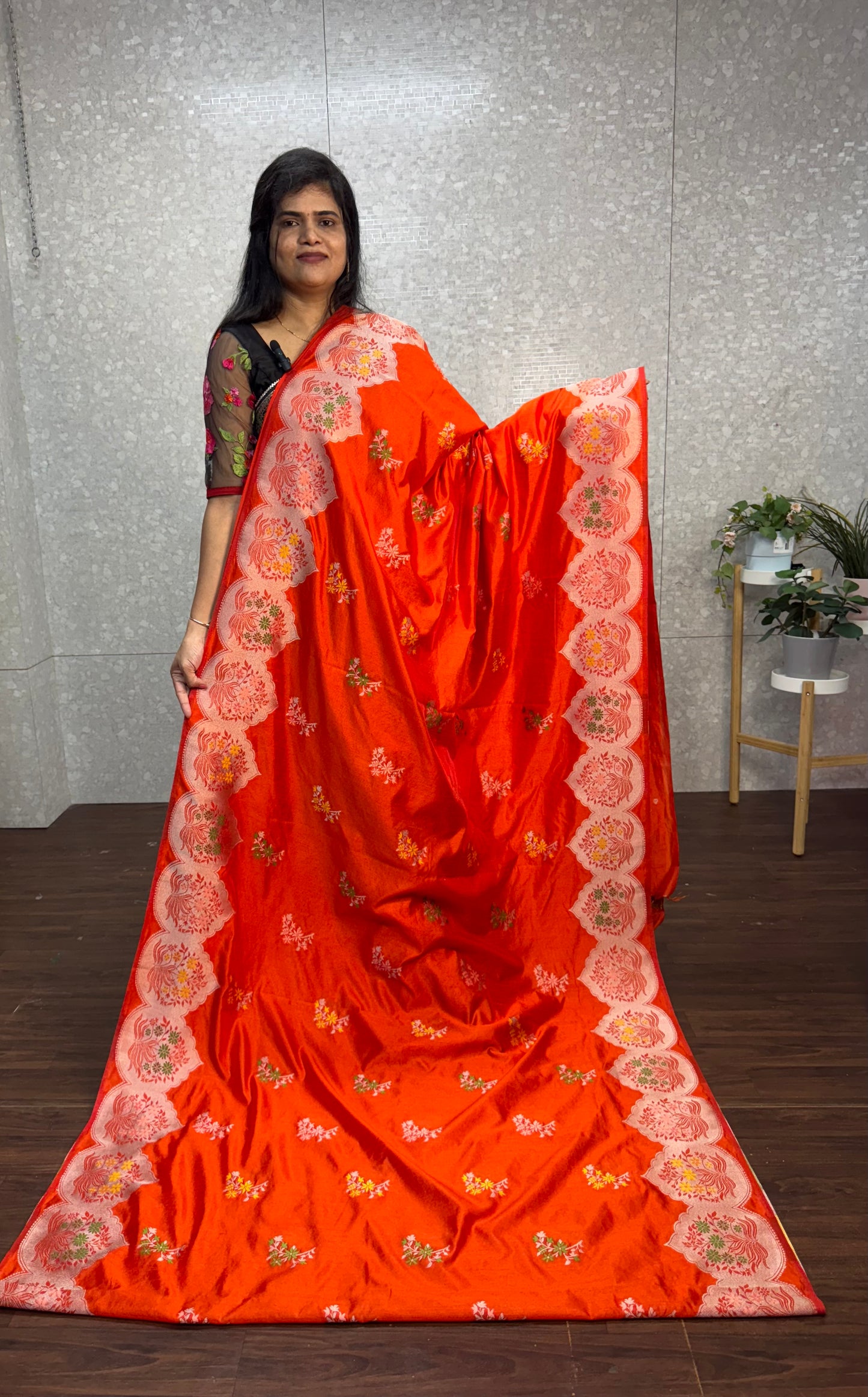 Munga Tassar meenakari-SR1095