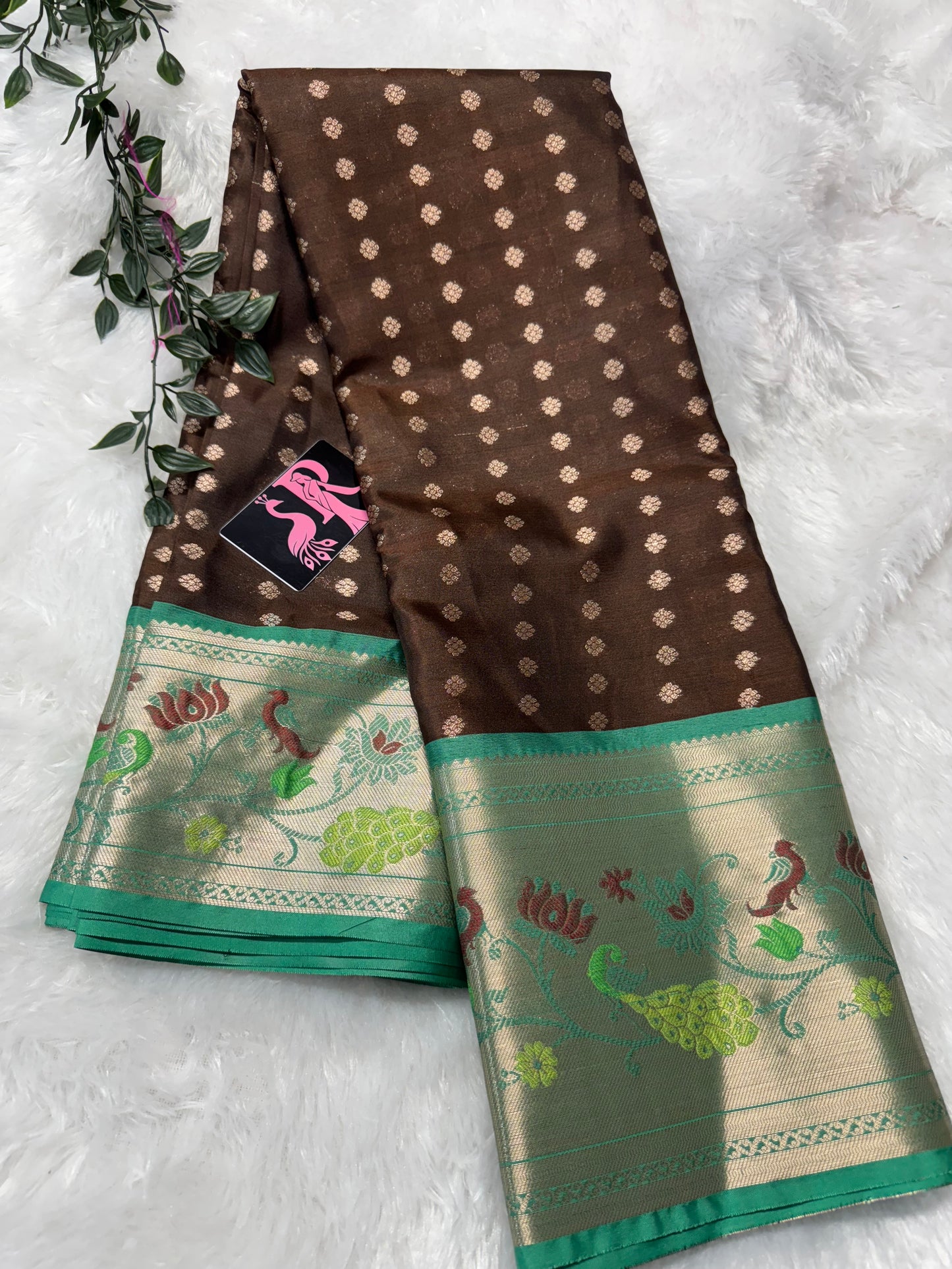 Banarasi pattu-SR1045A