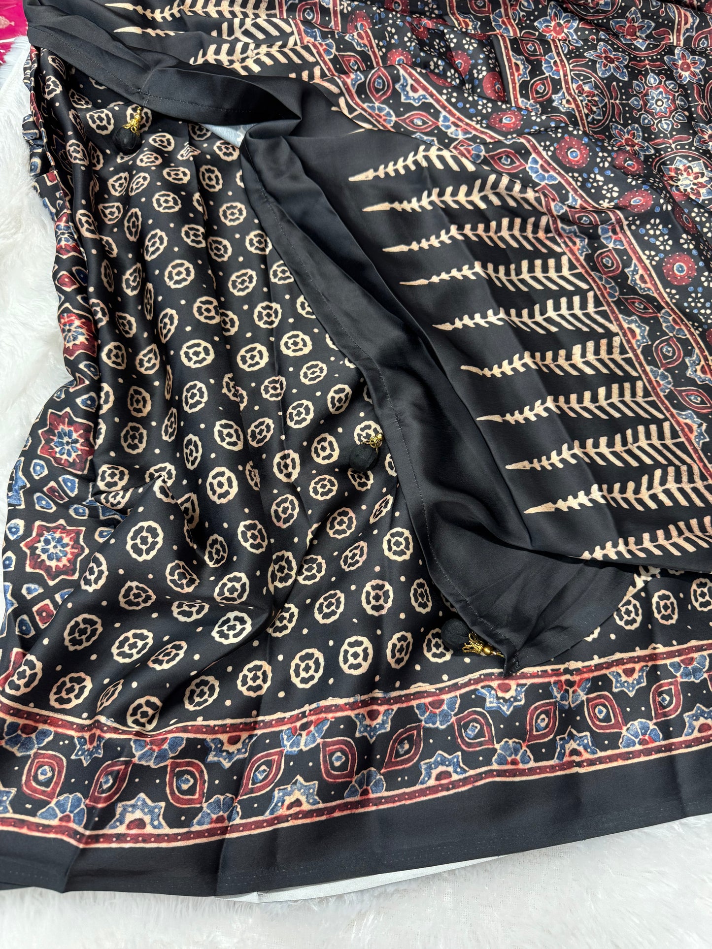 Ajrakh saree-SR1064B