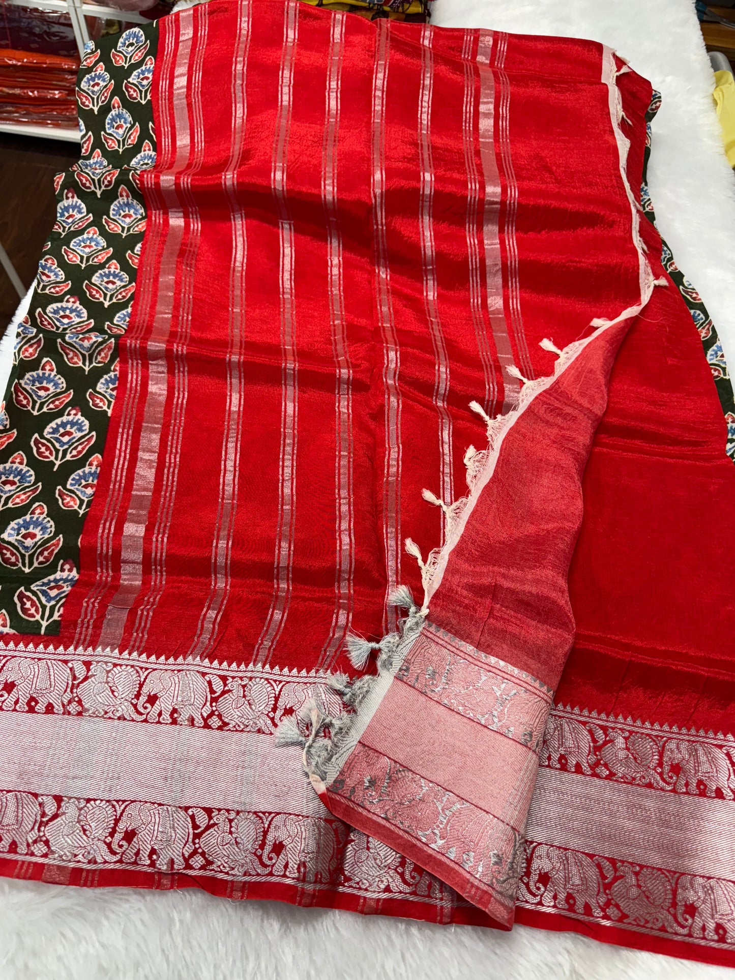 Mangalagiri pattu Ajrakh print saree-SR2022G