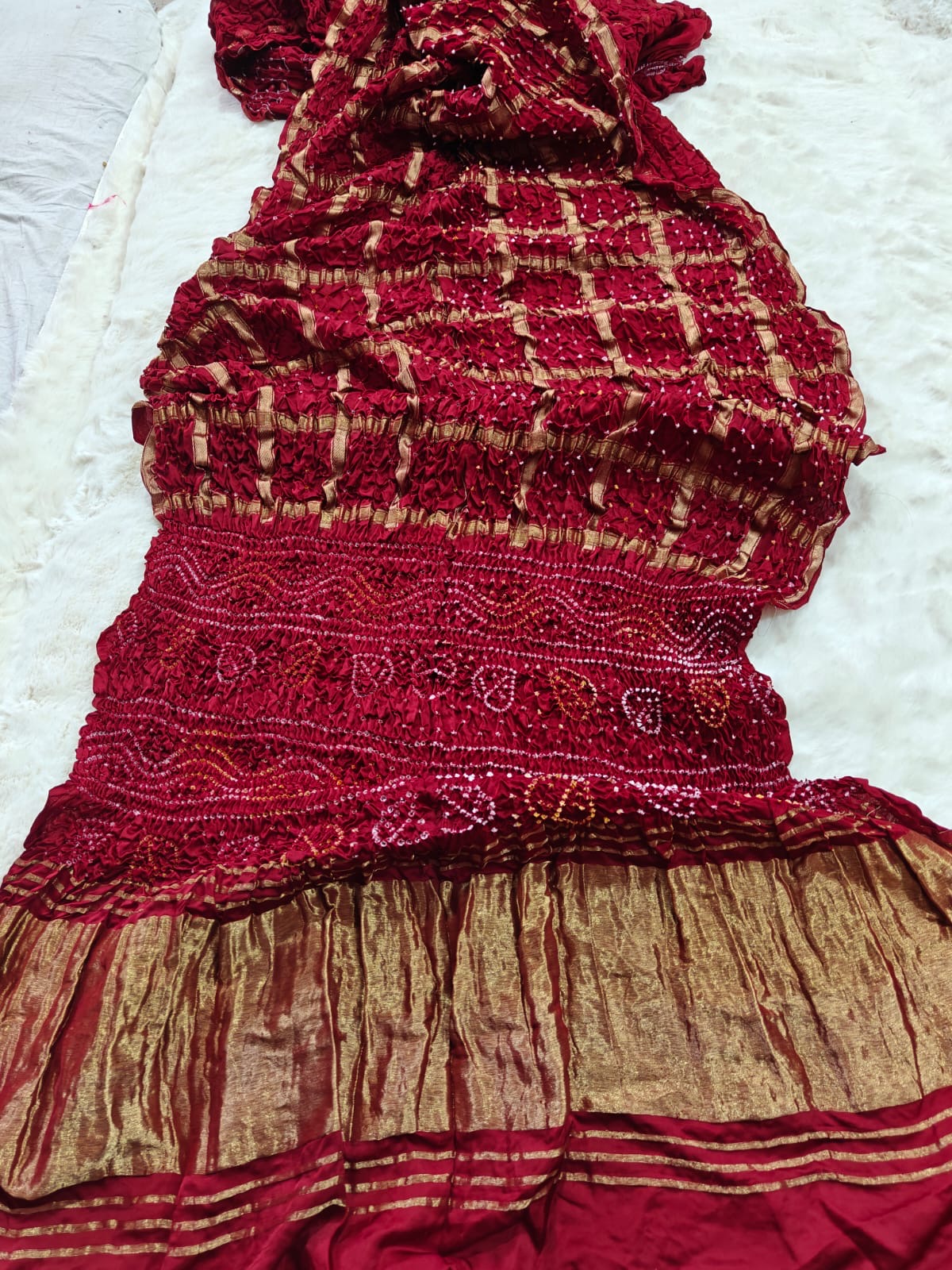Gharchola checks Bandhini Saree-SR1217B