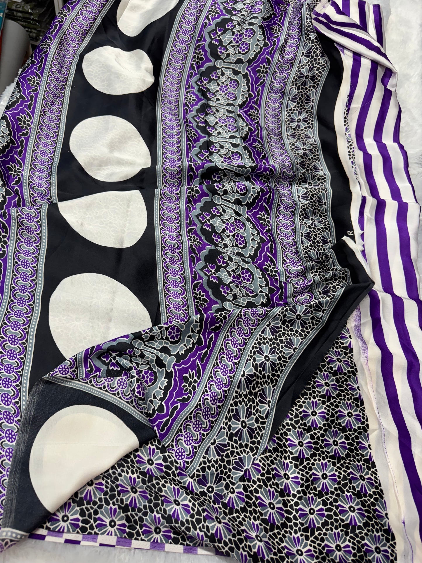 Ajrakh saree-SR1065B