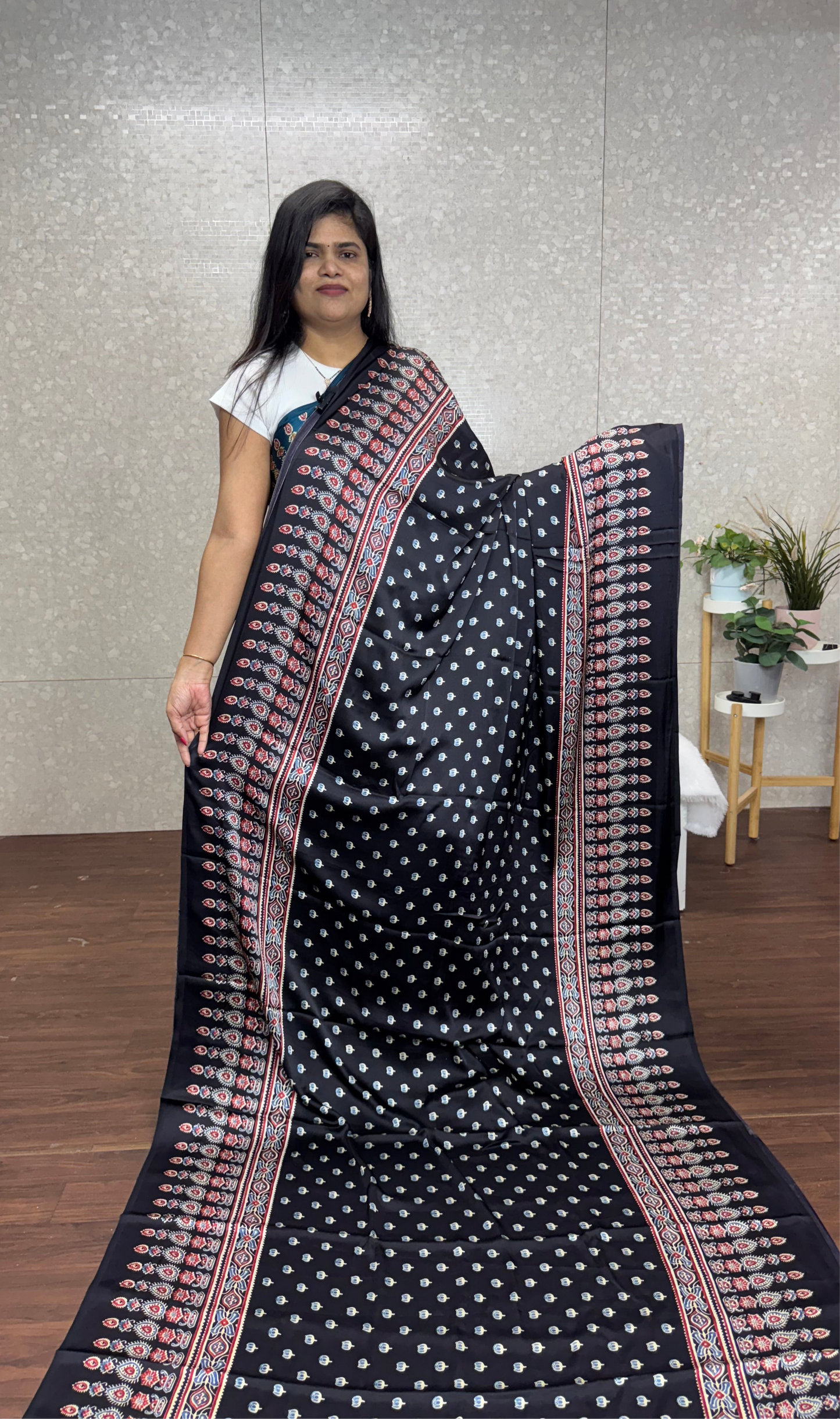 Ajrakh saree-SR1016B