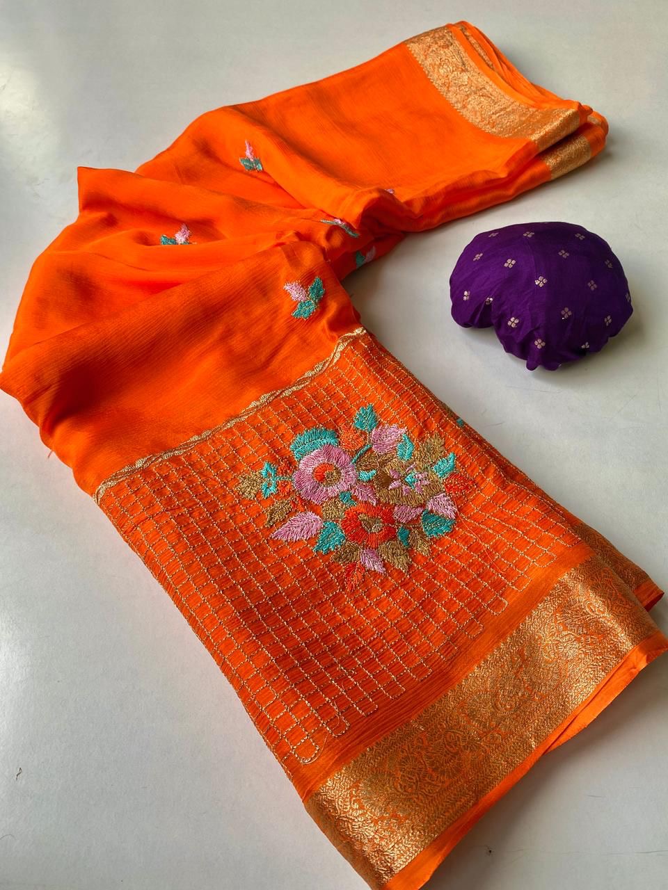 Chinnon embroidery-SR1147A