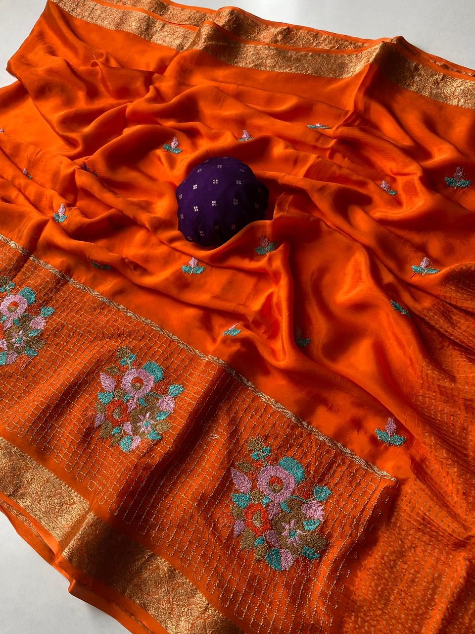 Chinnon embroidery-SR1147A