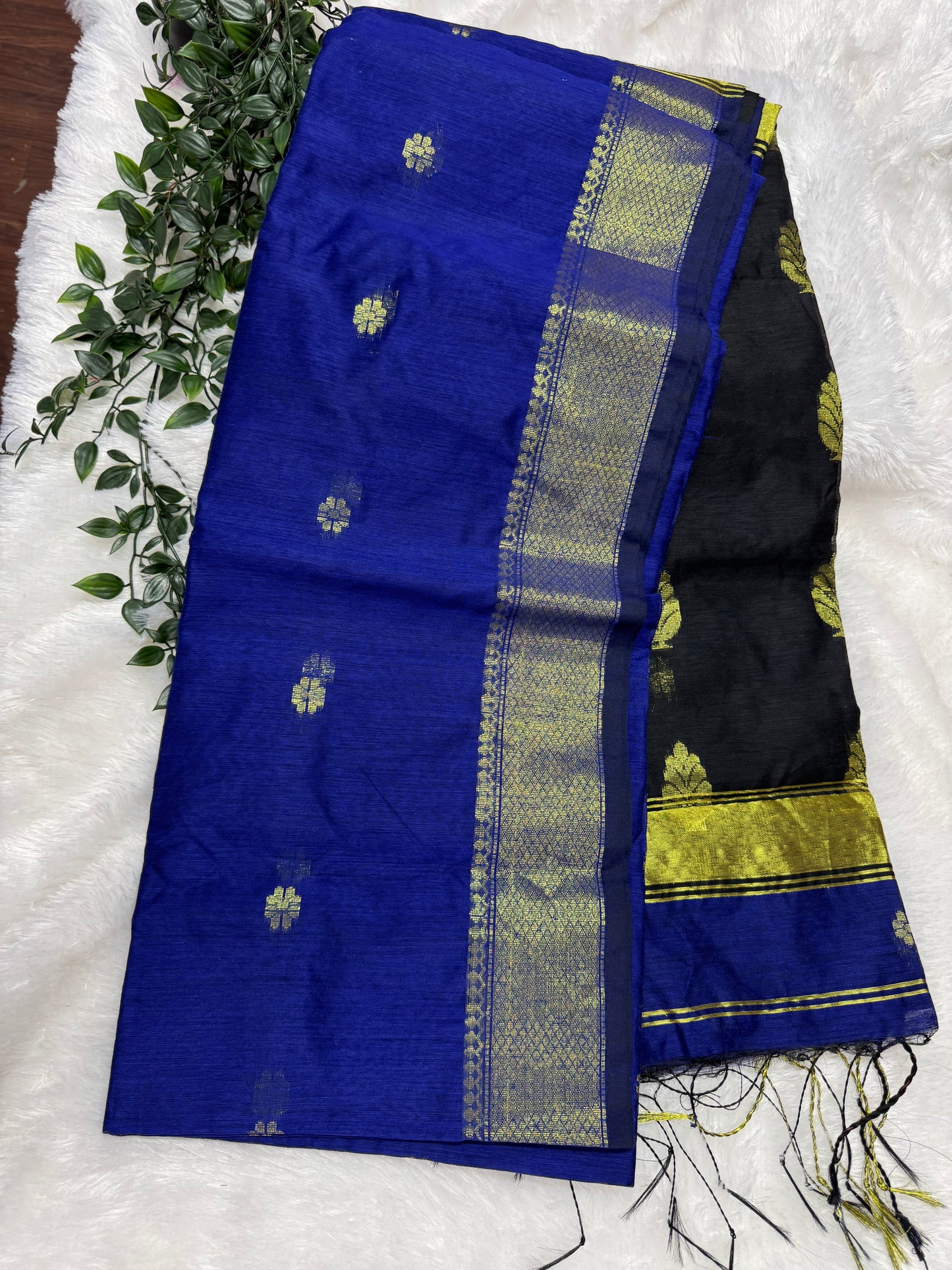 Maheswari silk saree-SR1137C