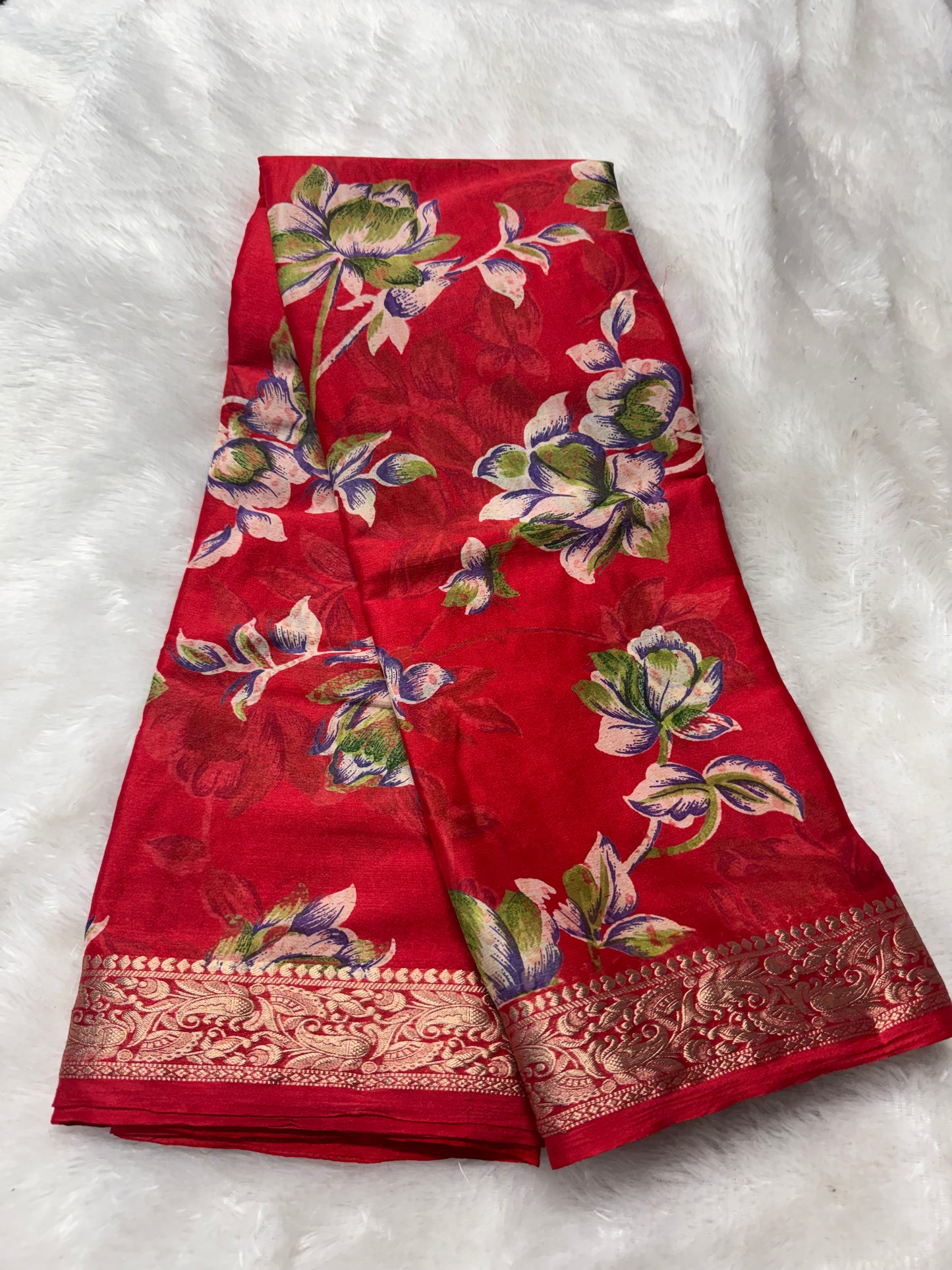 Soft chinnon Digital print saree-SR1255A