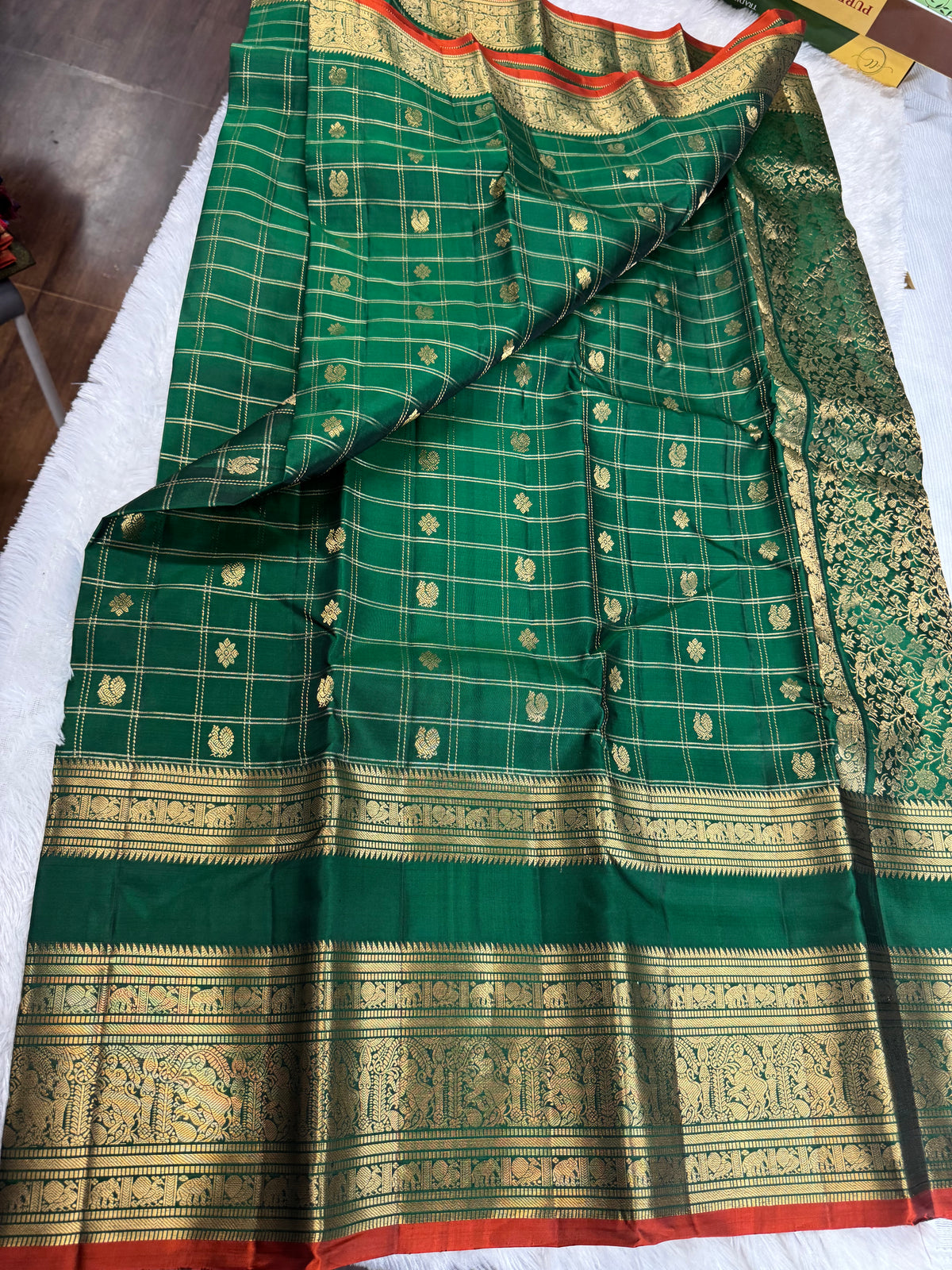 Handloom Kanchipattu saree-SRKP1