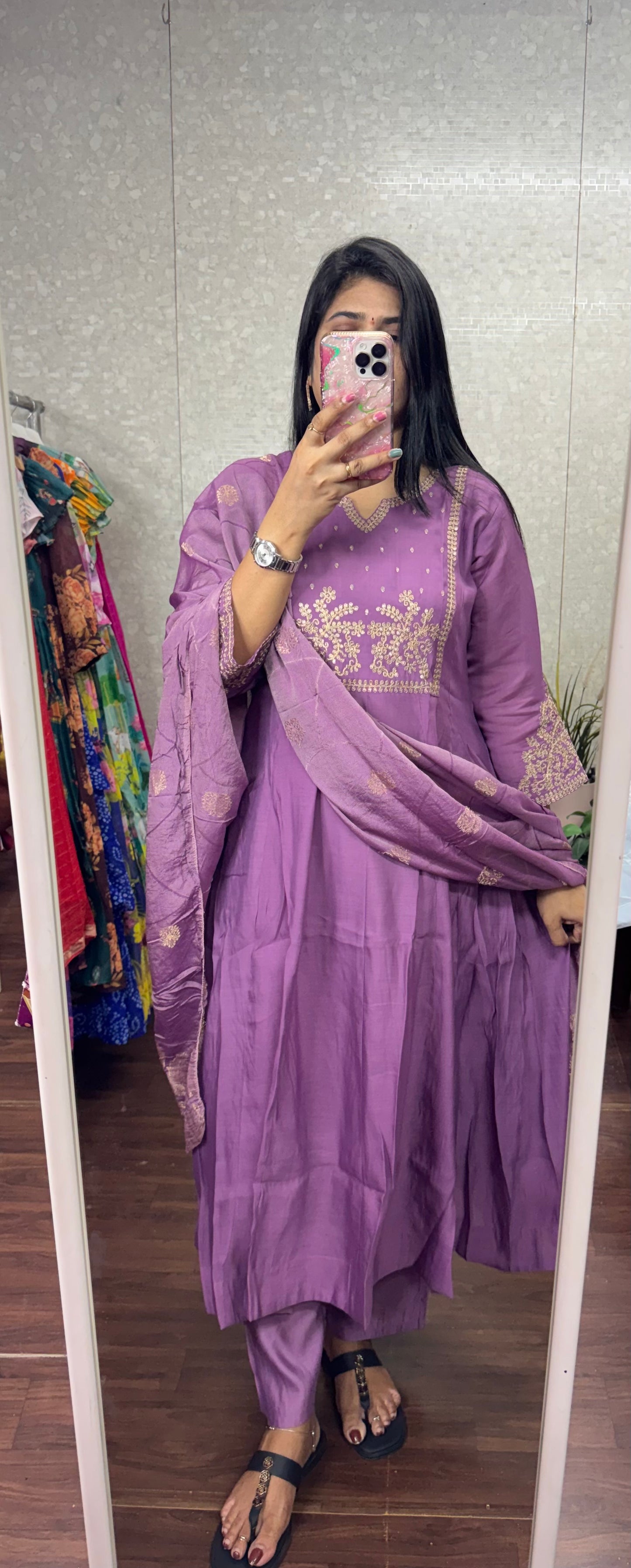 Mulchanderi handwork suit-SRS059A