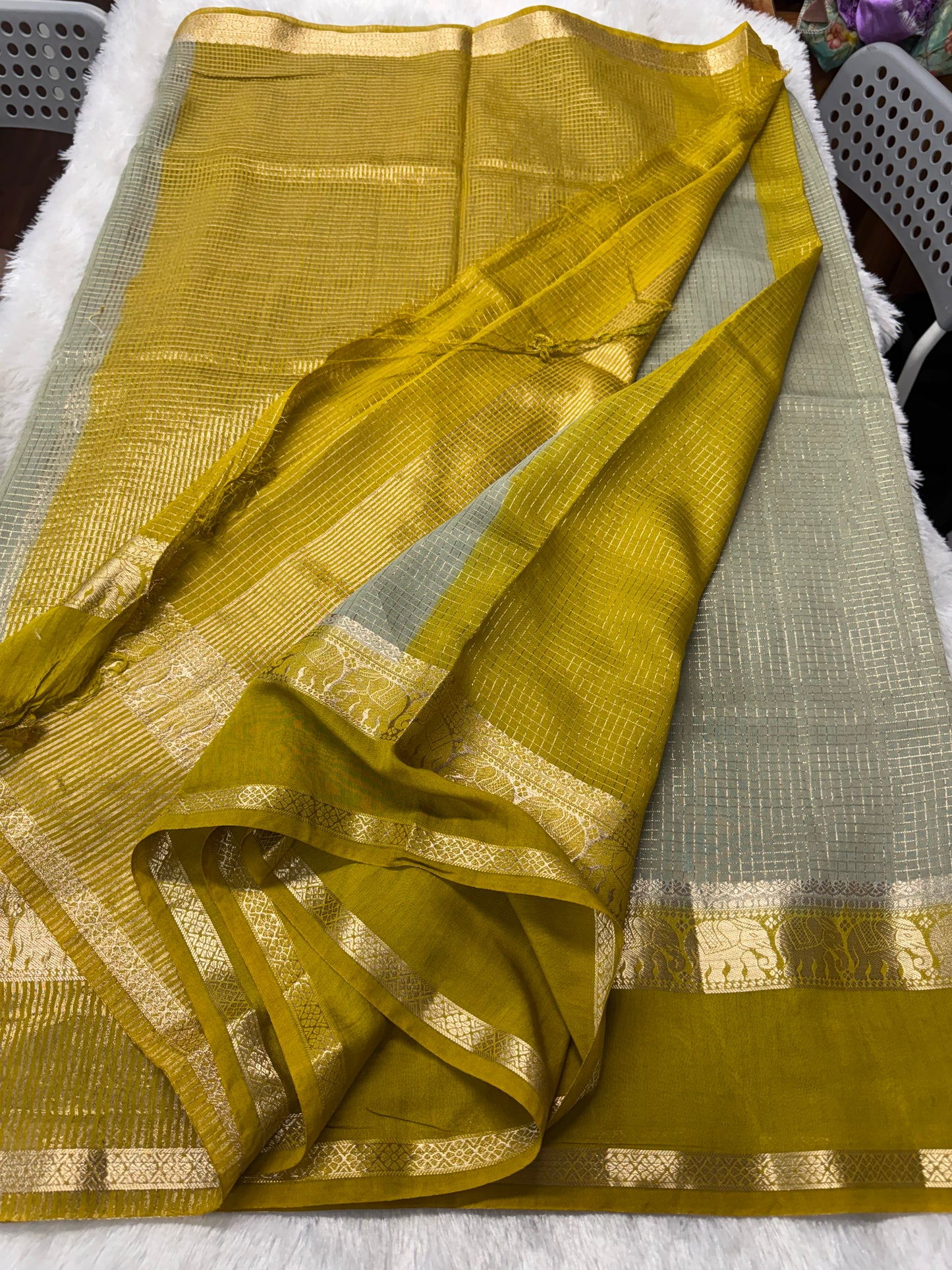 Vintage Georget checks saree-SR1242C
