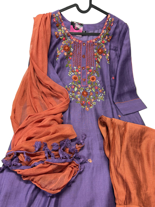French knot work embroidery suit-SRA055E