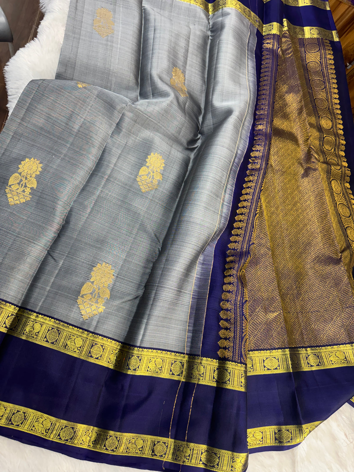 Vintage Kanchipattu saree-SRKP12