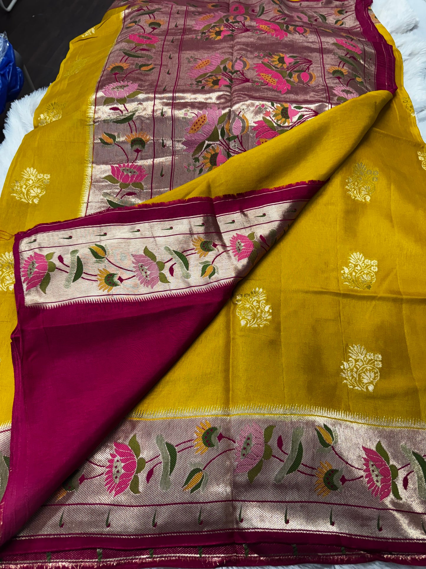 Munga crepe paithani saree-SR1238B